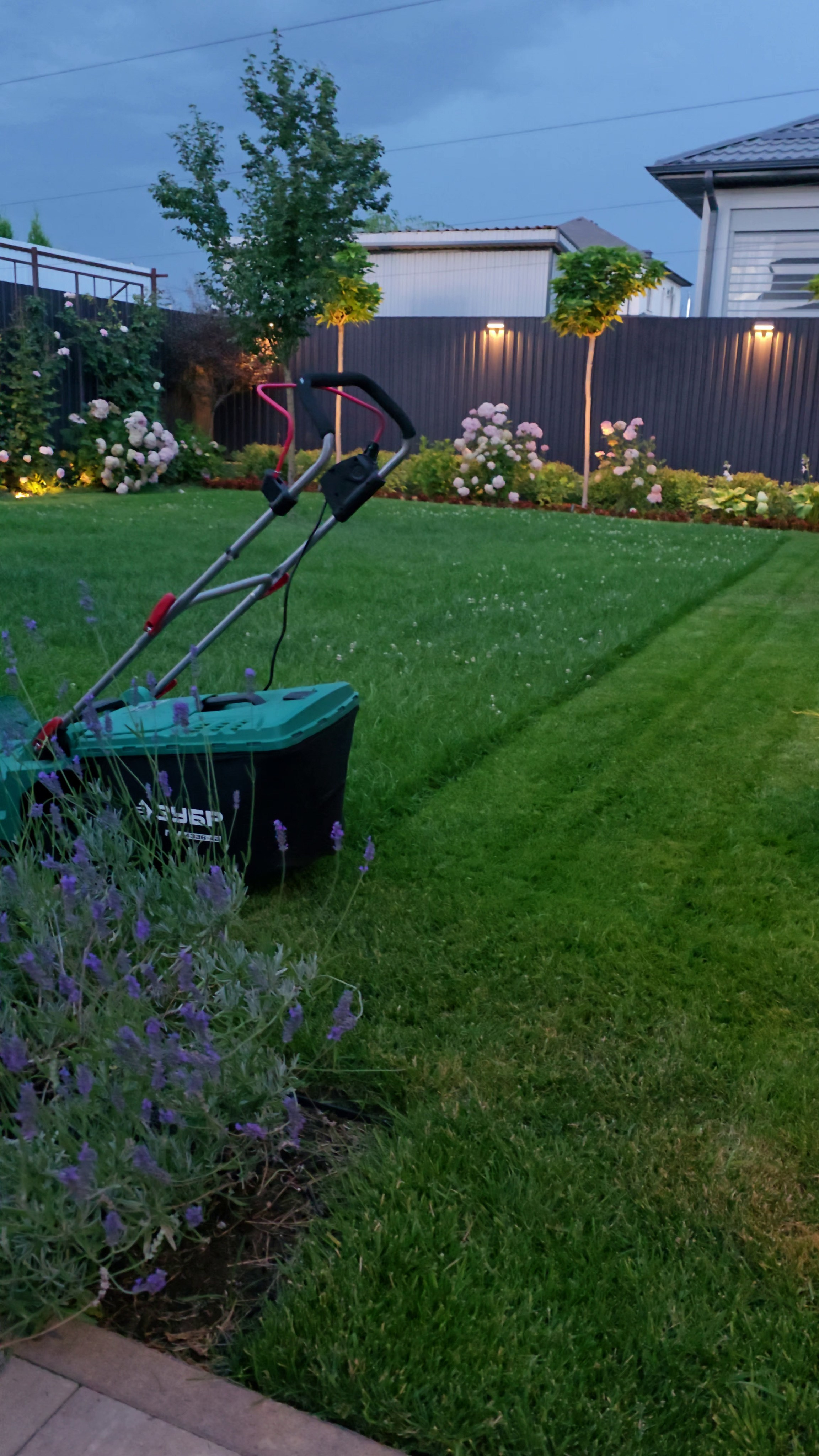 Участок Оксана. Дизайн интерьера, мебели и ландшафта на КМВ | OXY Design