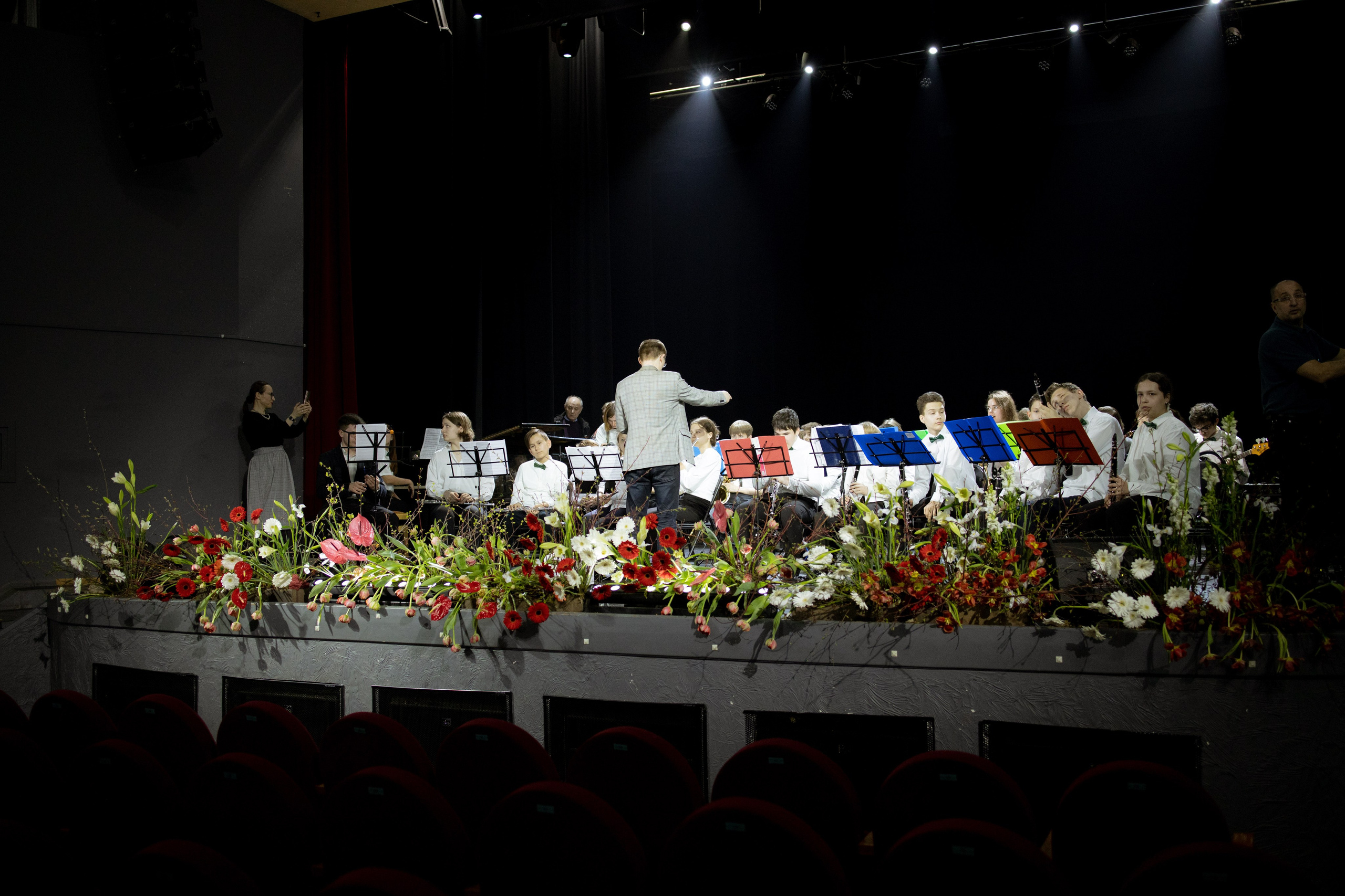 Оформление Отчетного концерта Музыкальной школы Глазунова. Оформление свадеб, декор свадеб Вера Маркова, Москва