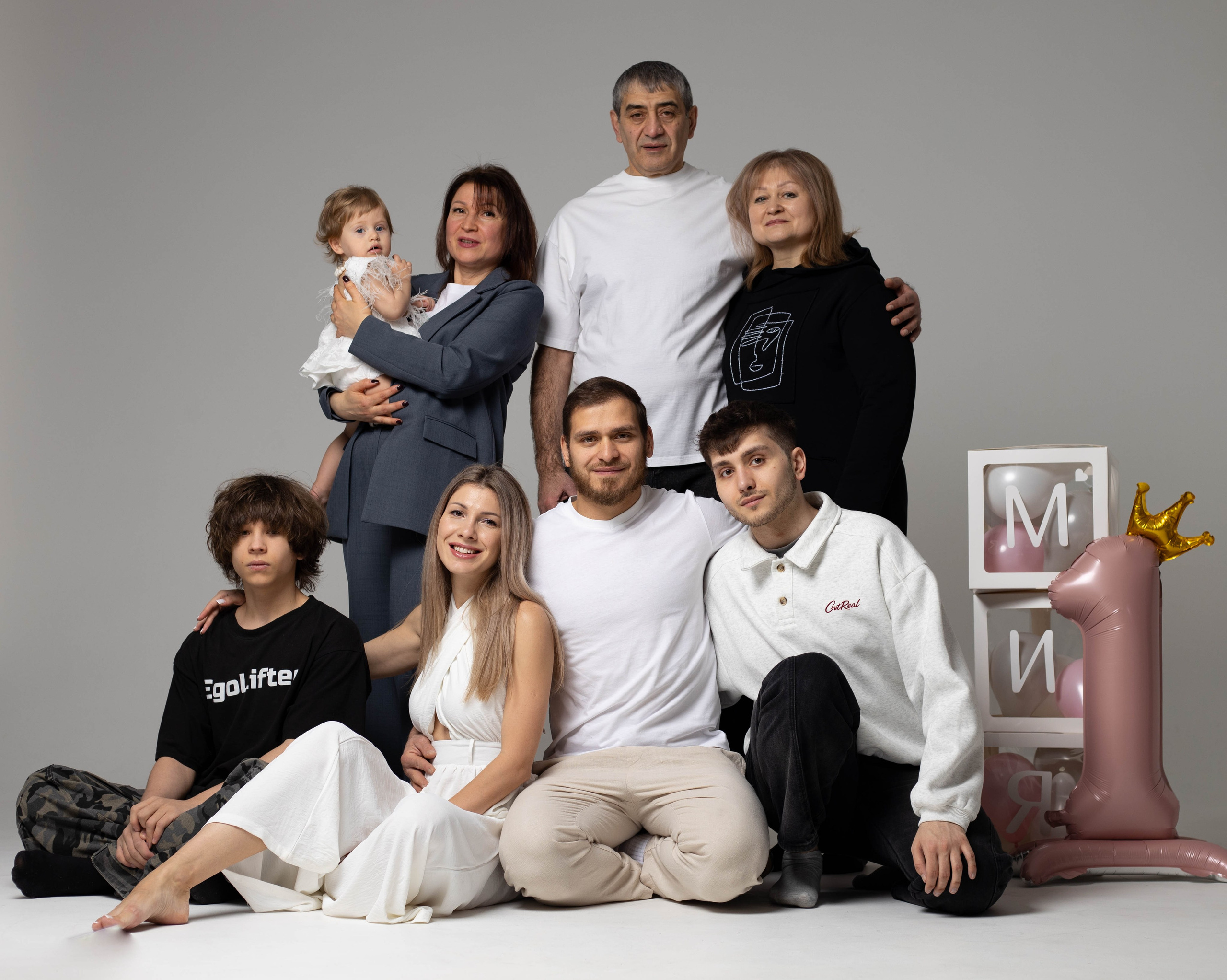 День рождения малышки Мии в кругу семьи. Фотограф Елена Варзиева