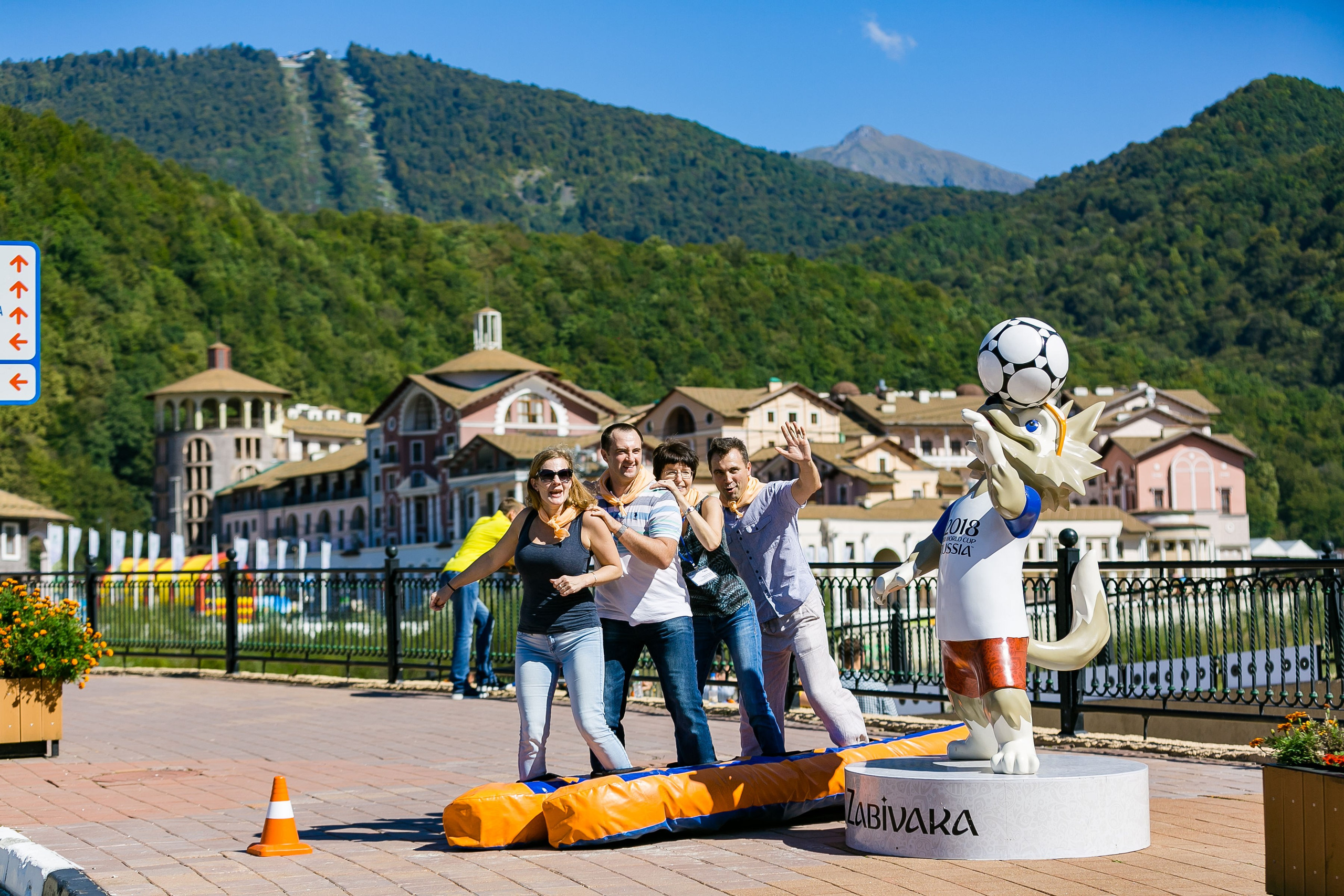 Репортажная фотосъемка спортивных соревнований и тимбилдингов. Репортажный фотограф | Роза Хутор Красная Поляна Сочи Сириус