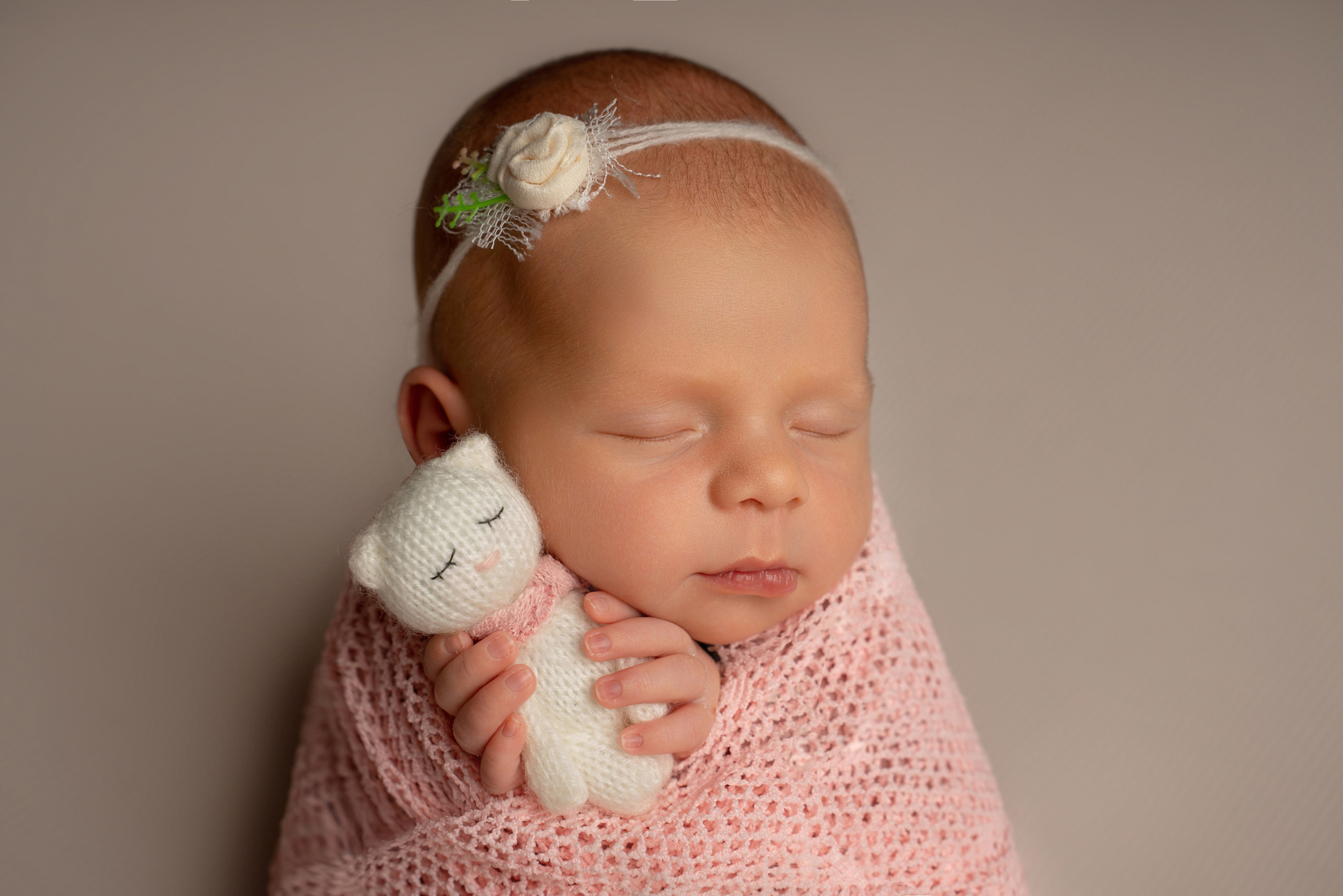 Ньюборн. Фотограф новорожденных Оренбург и свадебный фотограф Оренбург