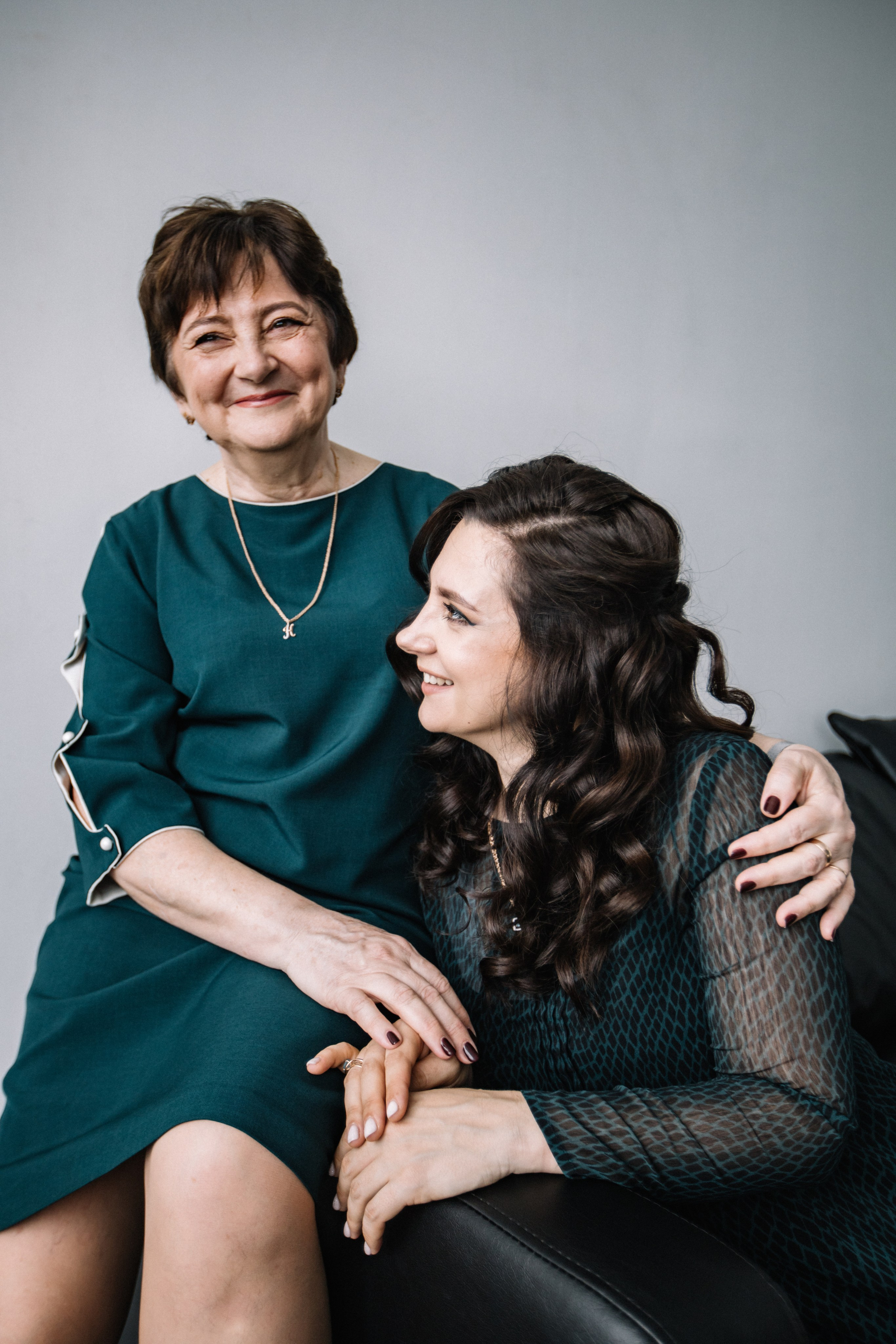 Настя, Маша и Мама. Главная