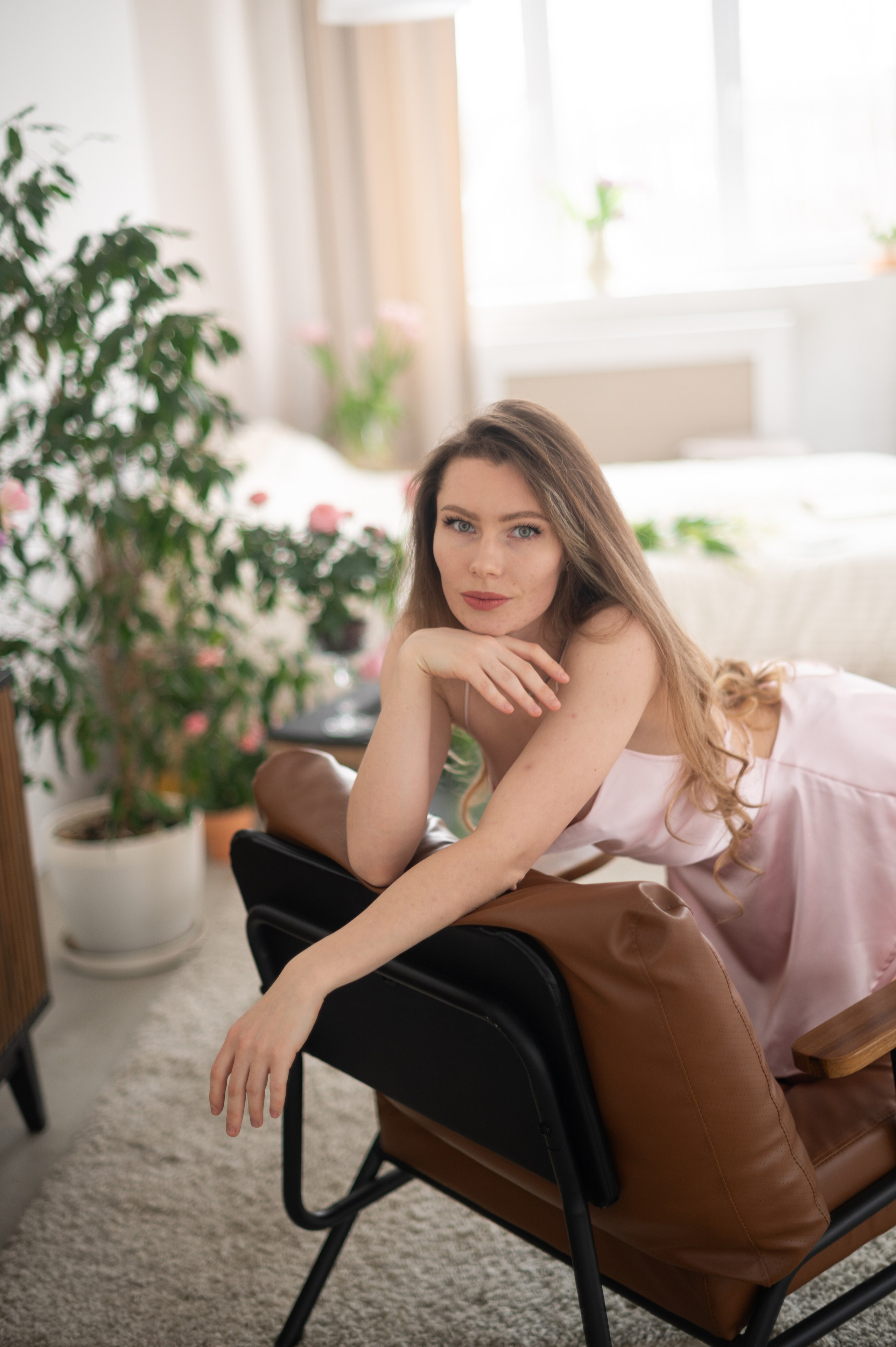 Анна Индивидуальная Фотосессия Весенняя. Я Ольга Казанцева, фотографирую снимаю ваши киноистории и печатаю фото и цифровые портреты на холсте