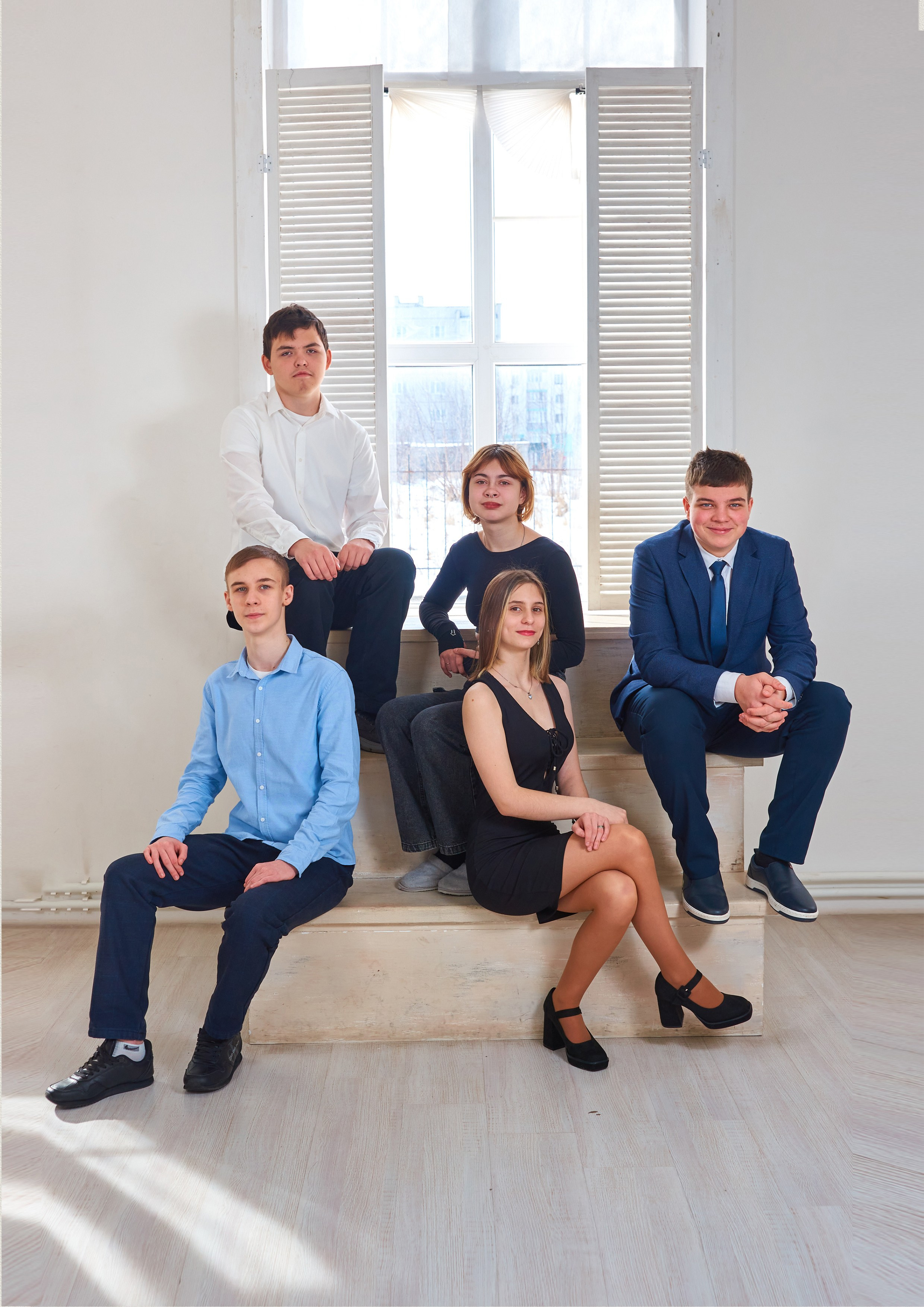 Выпуск 2024 9 класс Многостраничный. Childrenfoto.ru