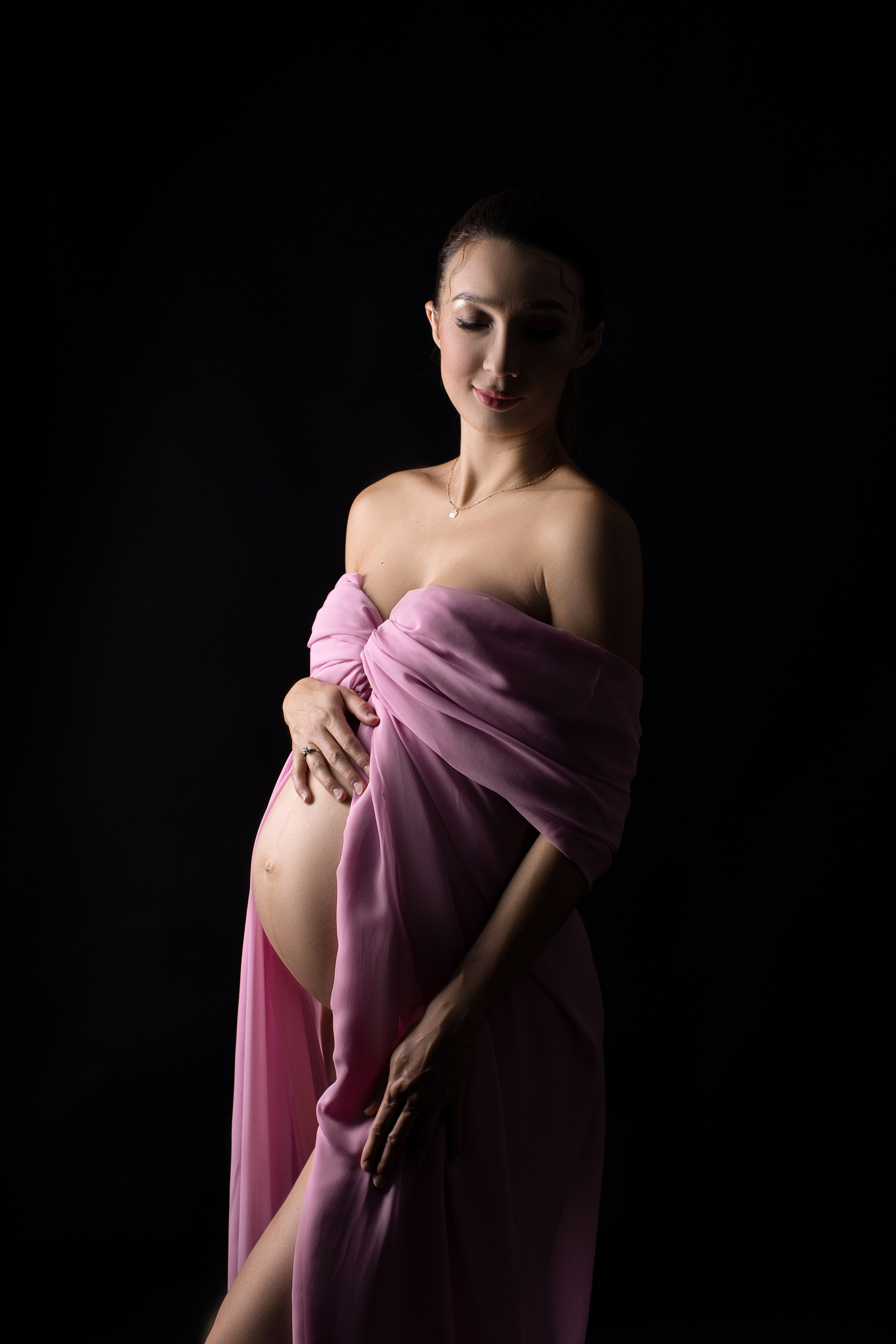 Беременность. Фотограф беременности, новорождённых и деток до года в Актау