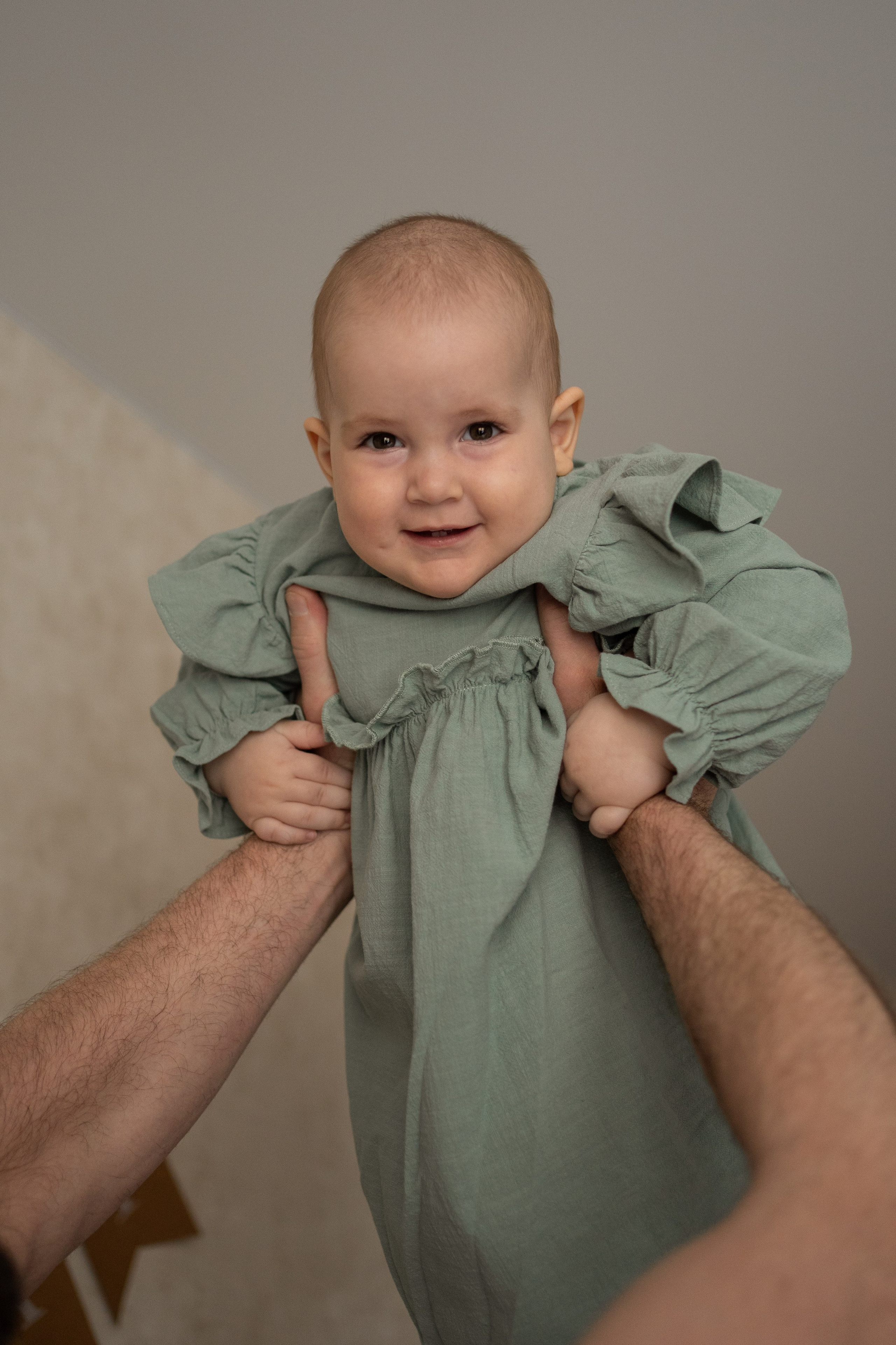 Домашняя фотосессия. Годик Еве. Фотограф грудного вскармливания в Москве Екатерина
