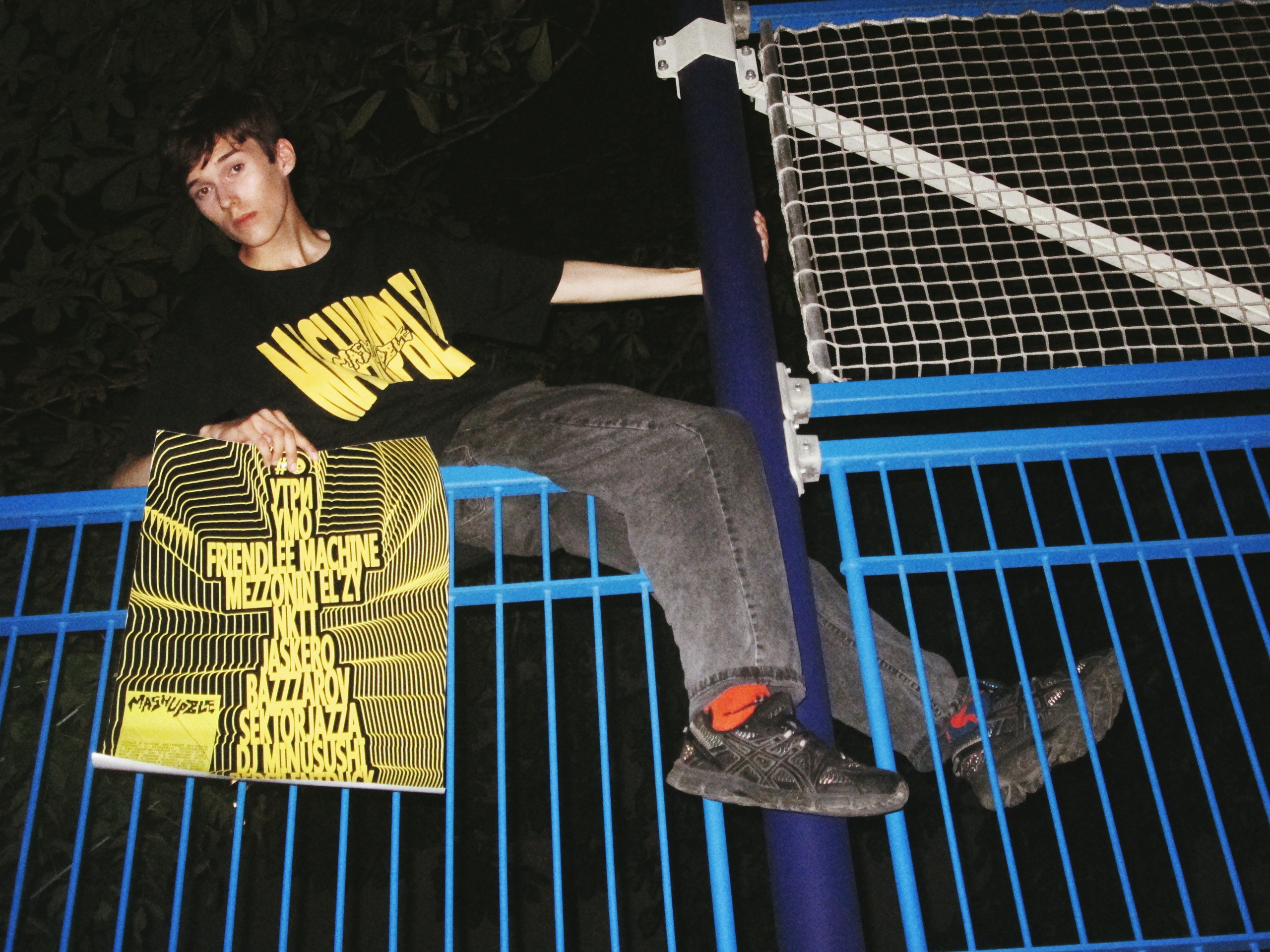 Съемка мерча MASHUPBLE. Концертный и портретный фотограф в Москве Соня Спросонья