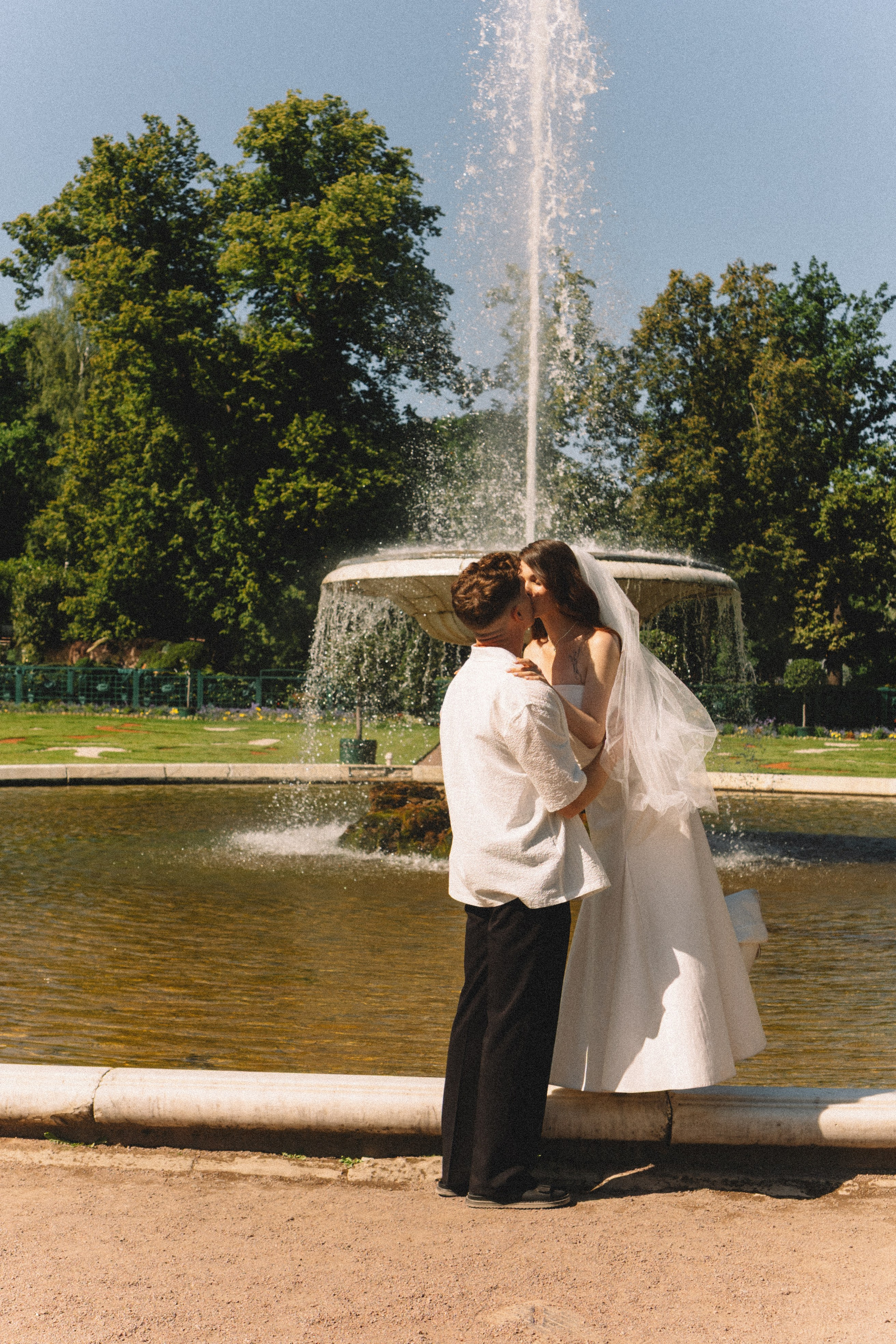 СВАДЕБНАЯ СЬЕМКА В ПЕТЕРГОФЕ И СЬЕМКА РЕПОРТАЖА В ЗАГСЕ ПЕТЕРГОФА. Профессиональный фотограф, Санкт-Петербург — Виктория Богомолова