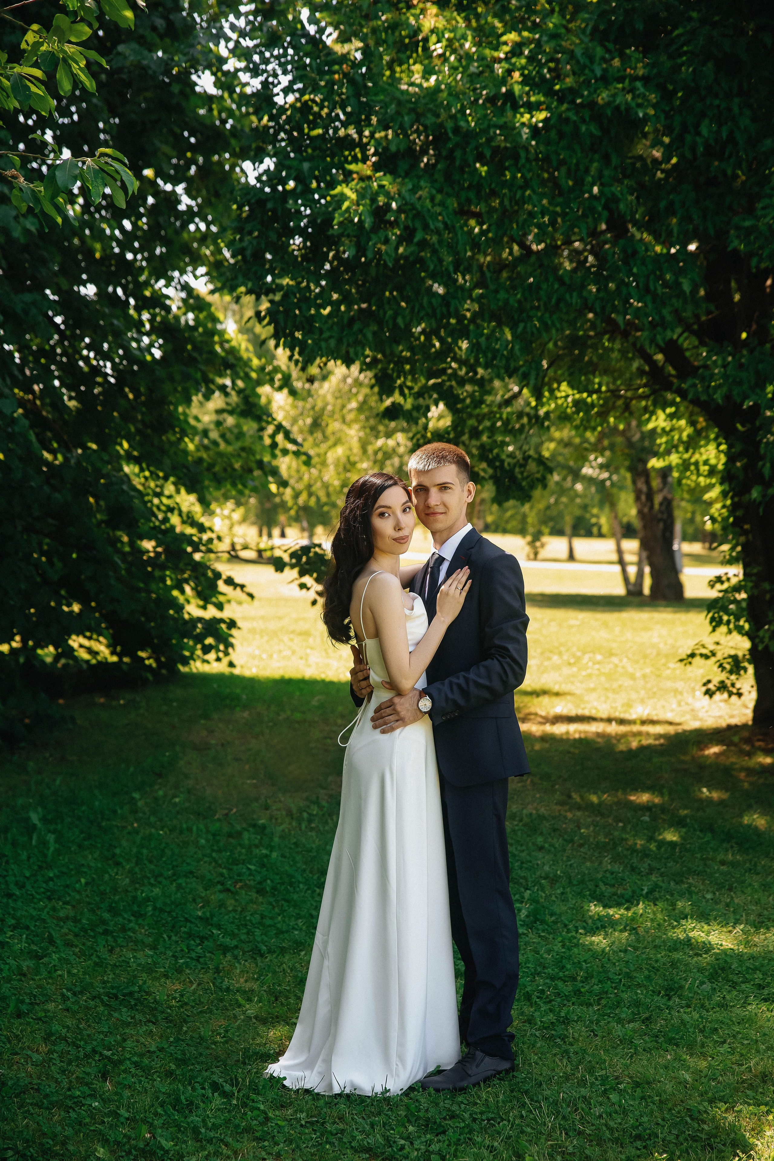 Свадебная фотопрогулка в Коломенском. Свадебный и семейный фотограф в Москве