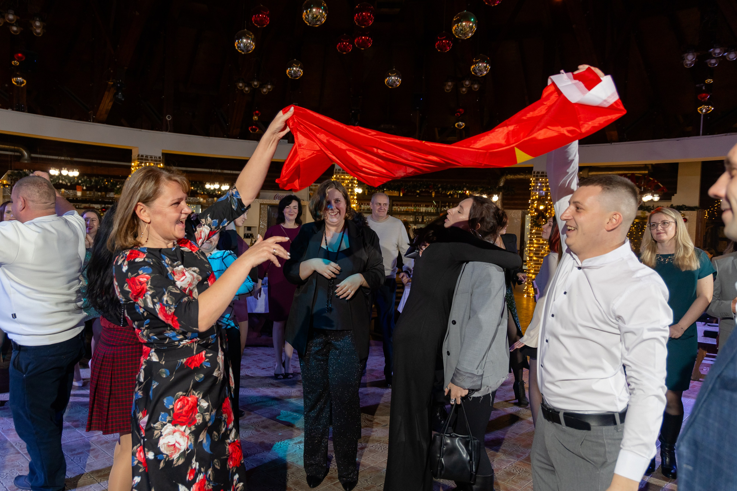 Корпоративная новогодняя съемка для логистической компании ИТА. Свадебный фотограф в Минске/Беларуси Сергей Спиридонов