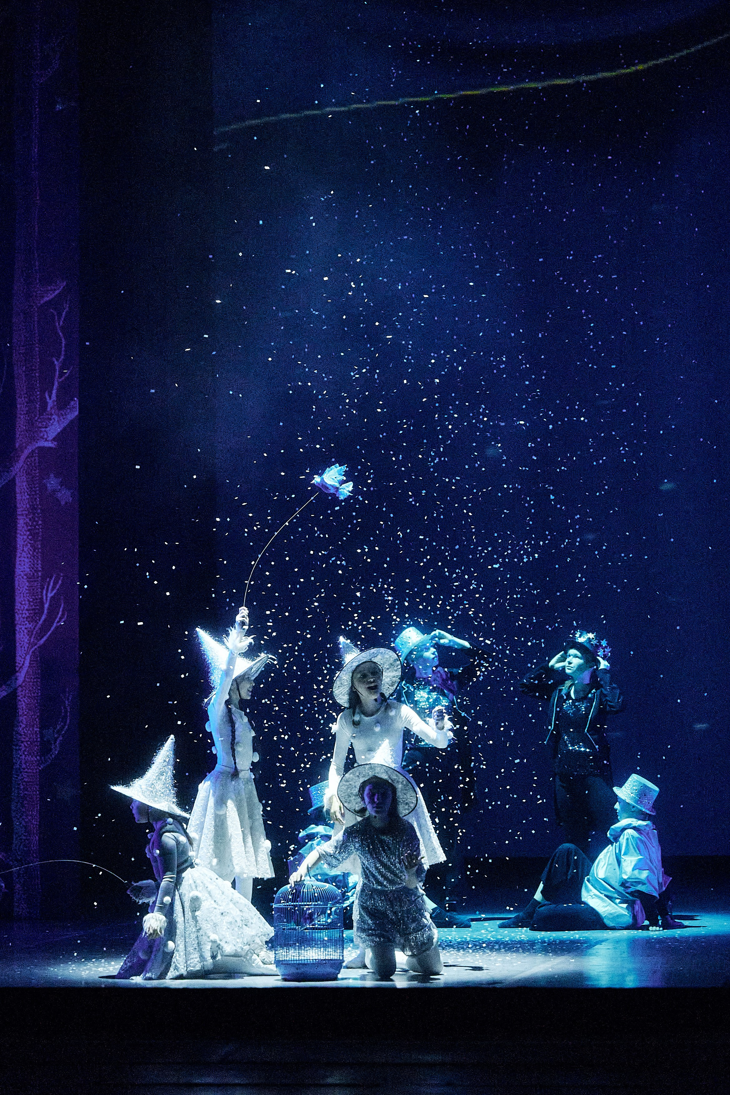 Спектакль «Синяя птица». Семейный и репортажной фотограф в Красноярске и Москве Виктор Бабинцев