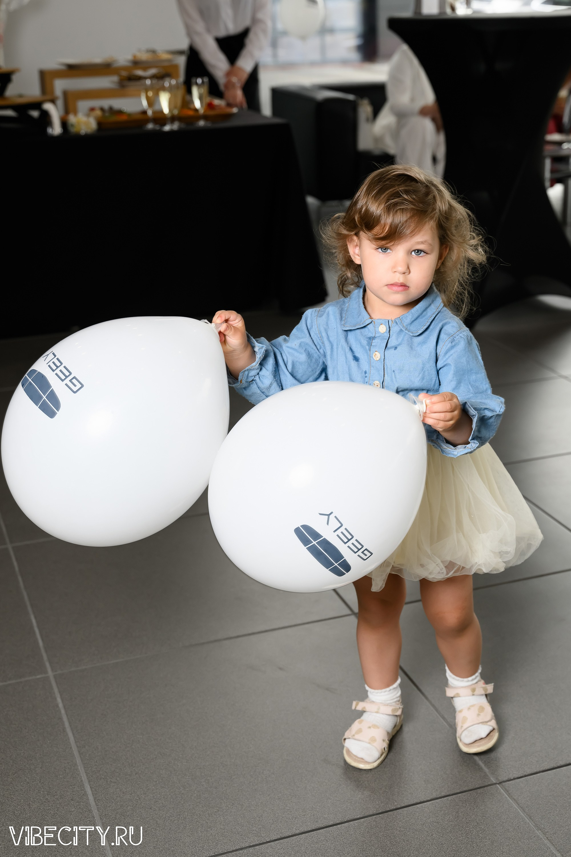 Презентация Geely Manjaro. VIBECITY.RU Вайб Сити Ру Фоторепортажи Фотоотчеты Калининград