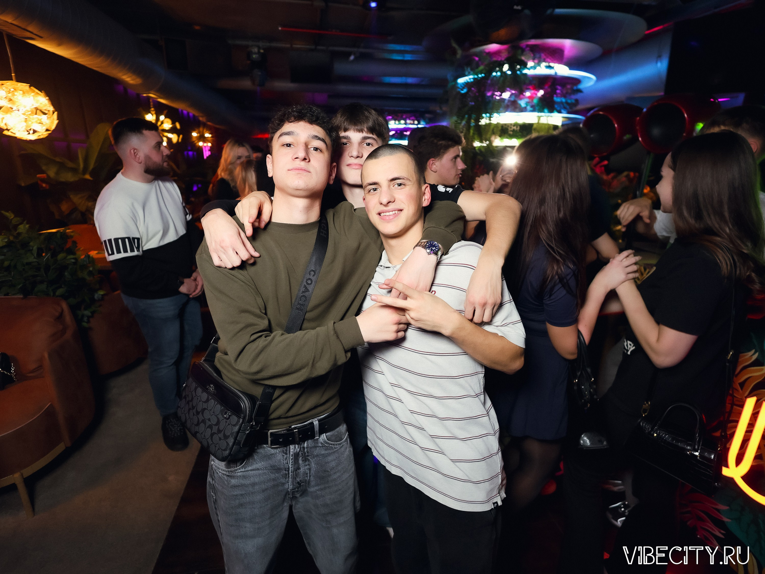 DOUBLE U. VIBECITY.RU Вайб Сити Ру Фоторепортажи Фотоотчеты Калининград