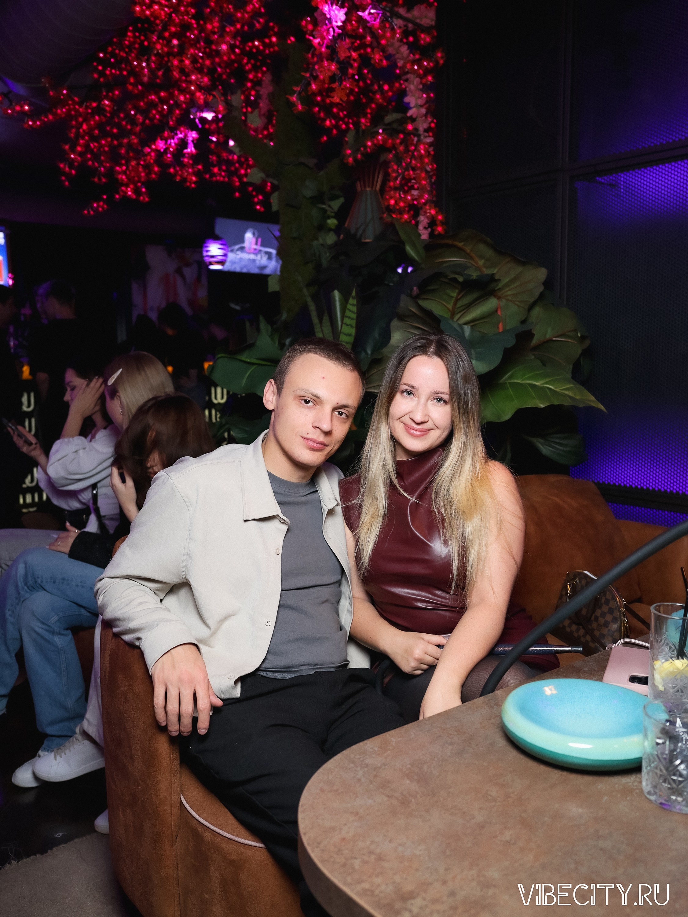 DOUBLE U. VIBECITY.RU Вайб Сити Ру Фоторепортажи Фотоотчеты Калининград