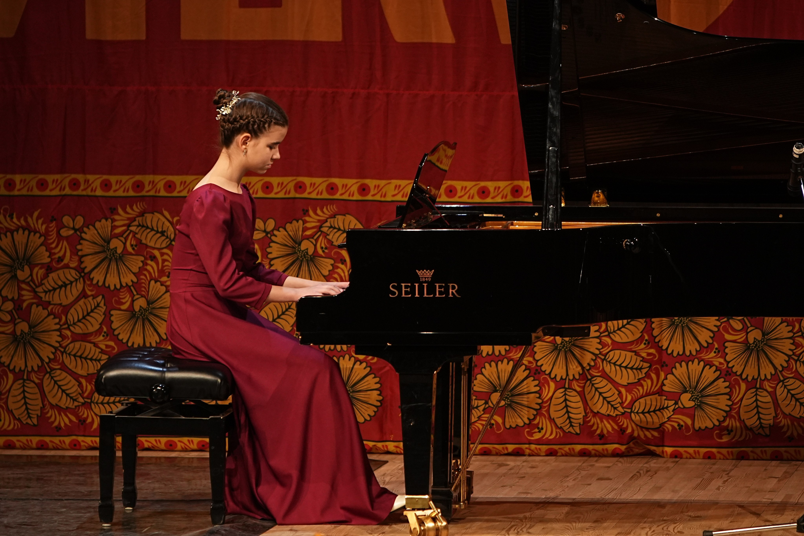 16 февраля, блок 2, г. Москва. Золотое яблочко