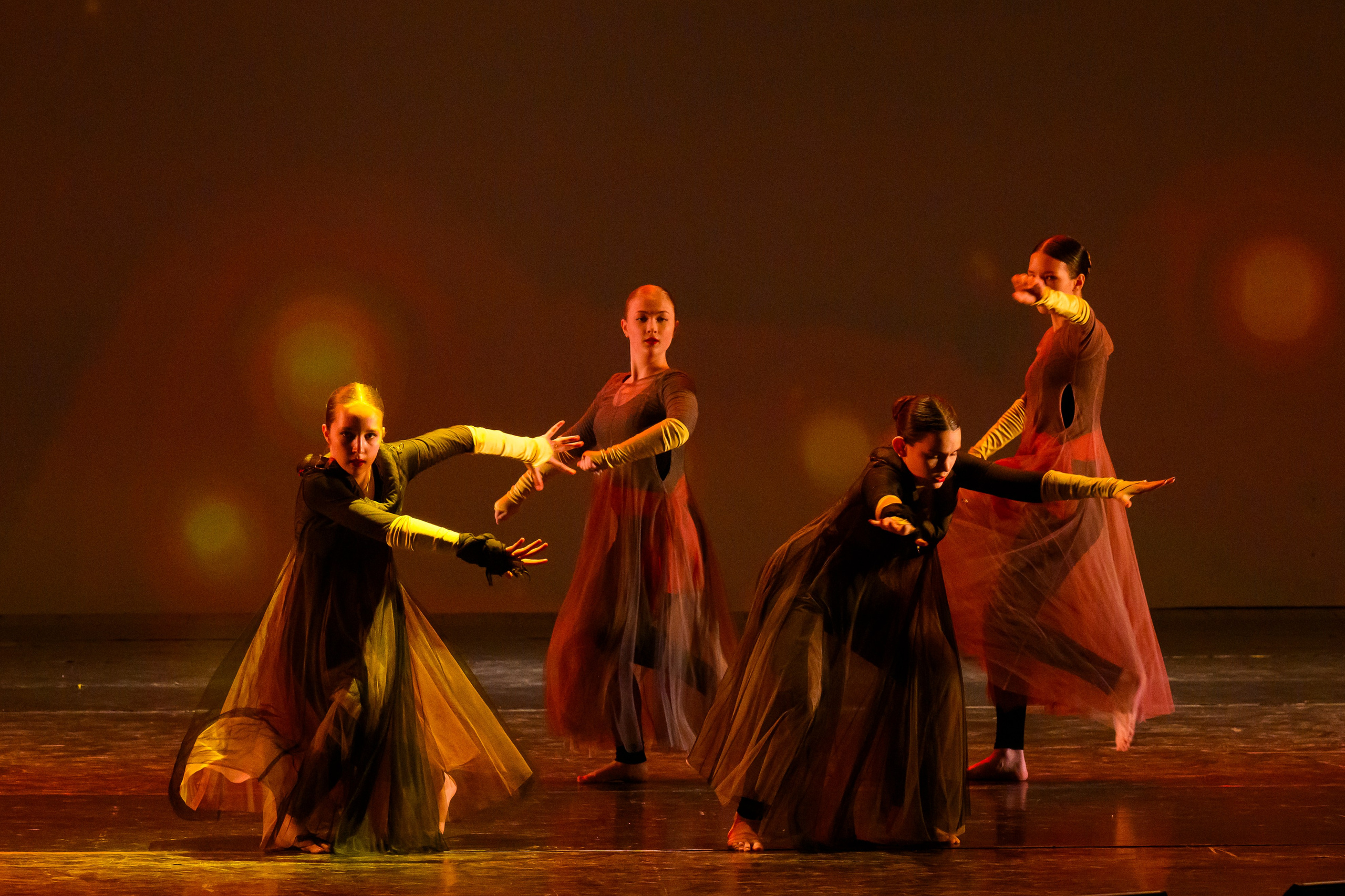 23 апреля, часть 1, БКЗ Октябрьский, г. Санкт-Петербург. Золотое яблочко