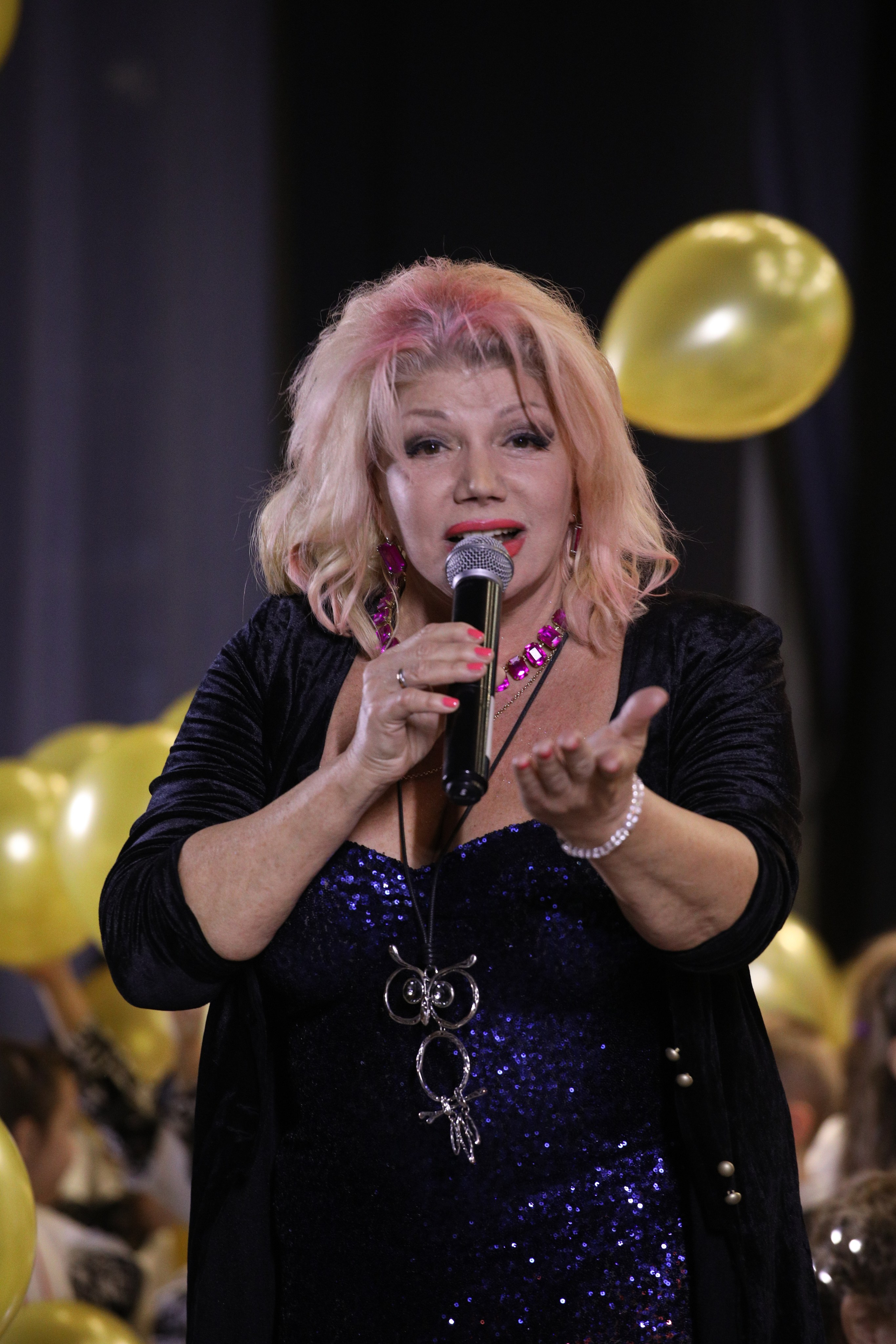 23 ноября, награждение, г. Новосибирск. Золотое яблочко