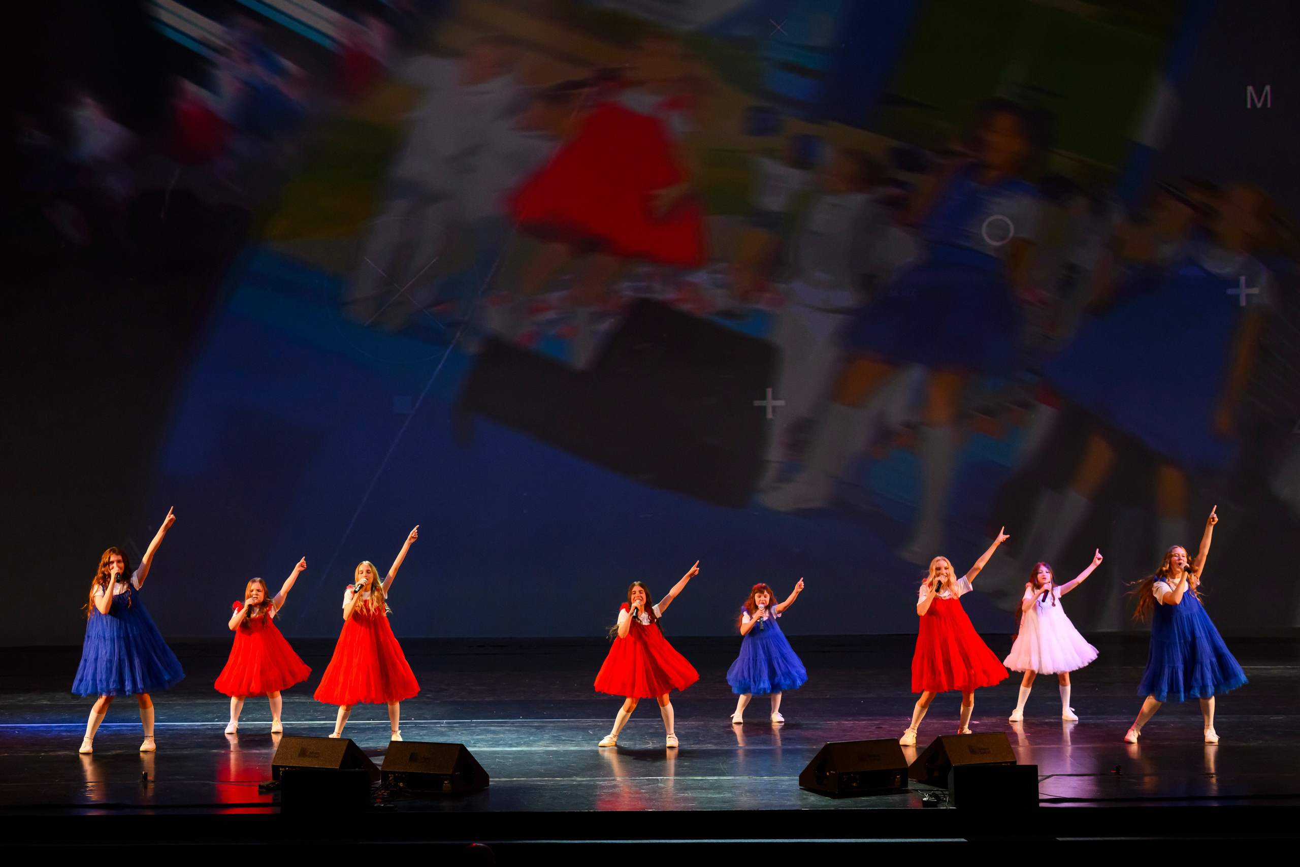 23 апреля, часть 1, БКЗ Октябрьский, г. Санкт-Петербург. Золотое яблочко