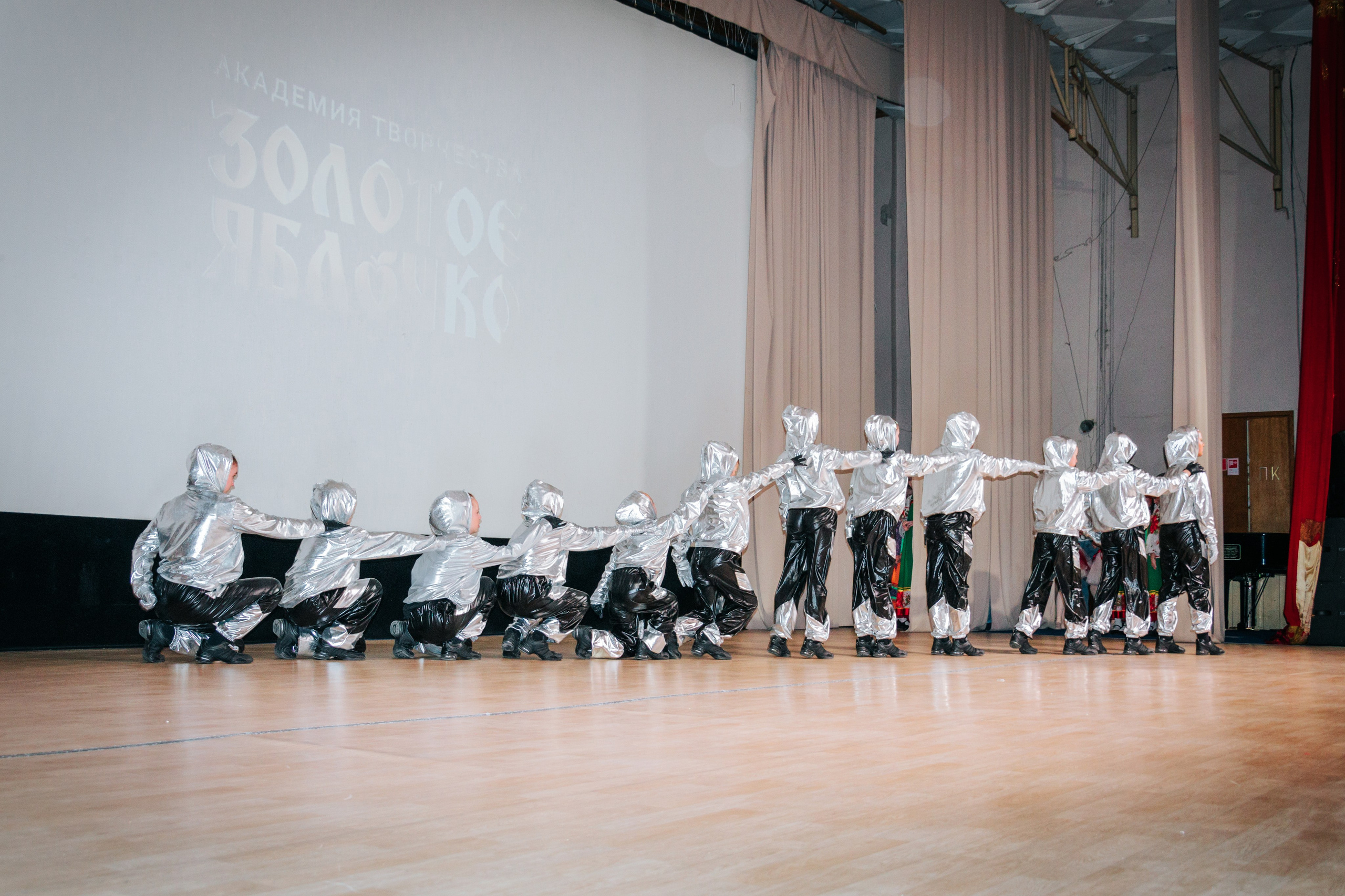 16 марта, г. Суздаль. Золотое яблочко