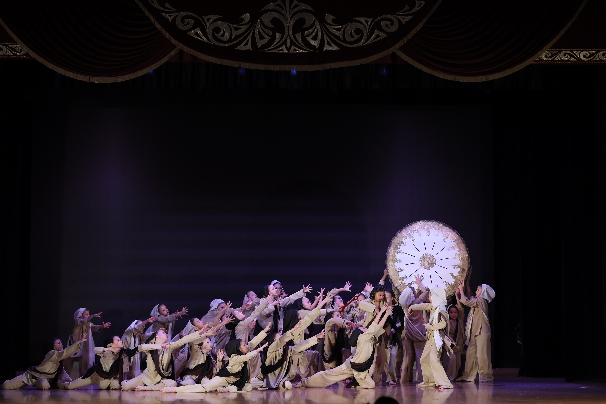 4 ноября, блок 1, видео, номера 59-, г. Краснодар. Золотое яблочко