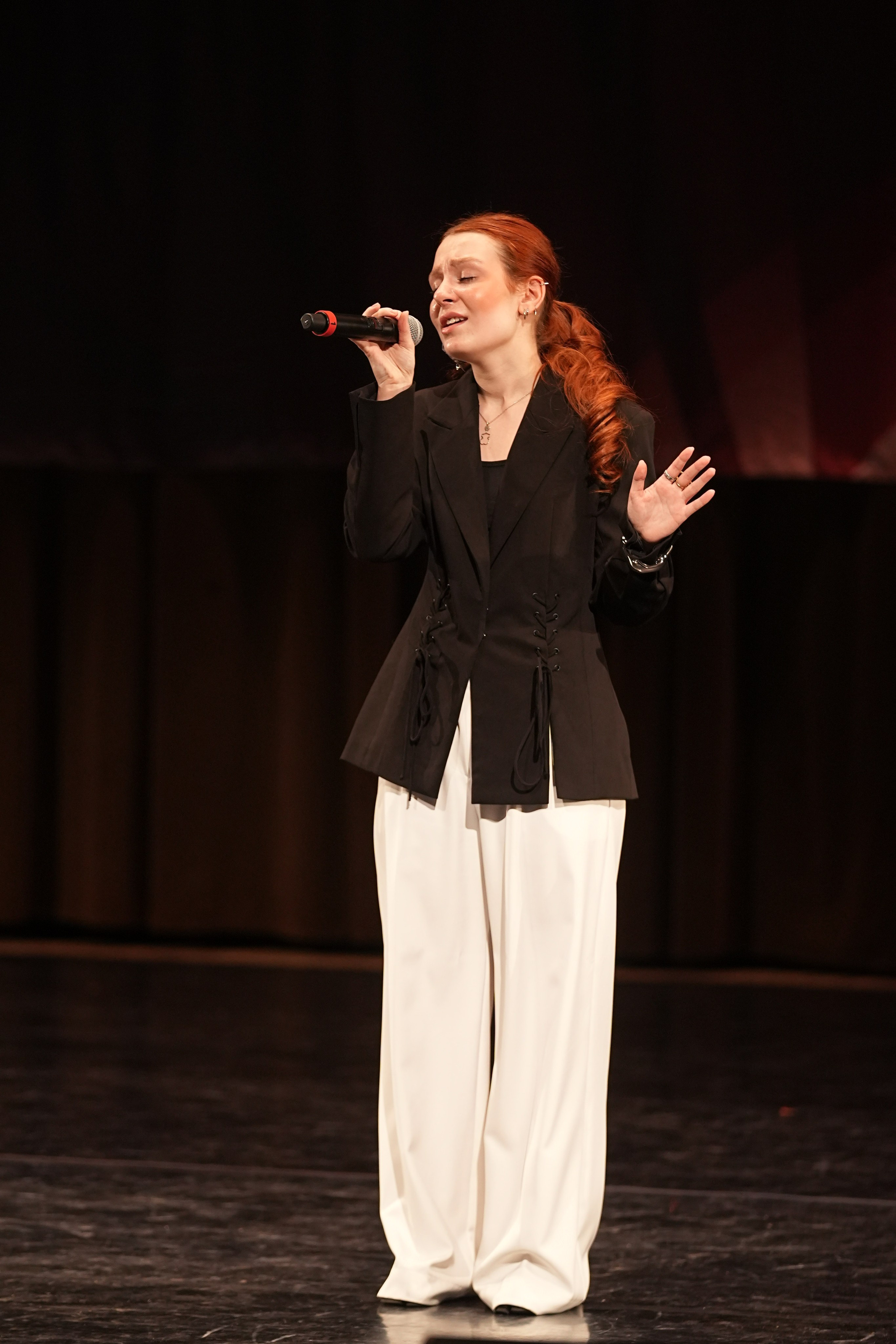 7 декабря, блок 2, г. Москва. Золотое яблочко