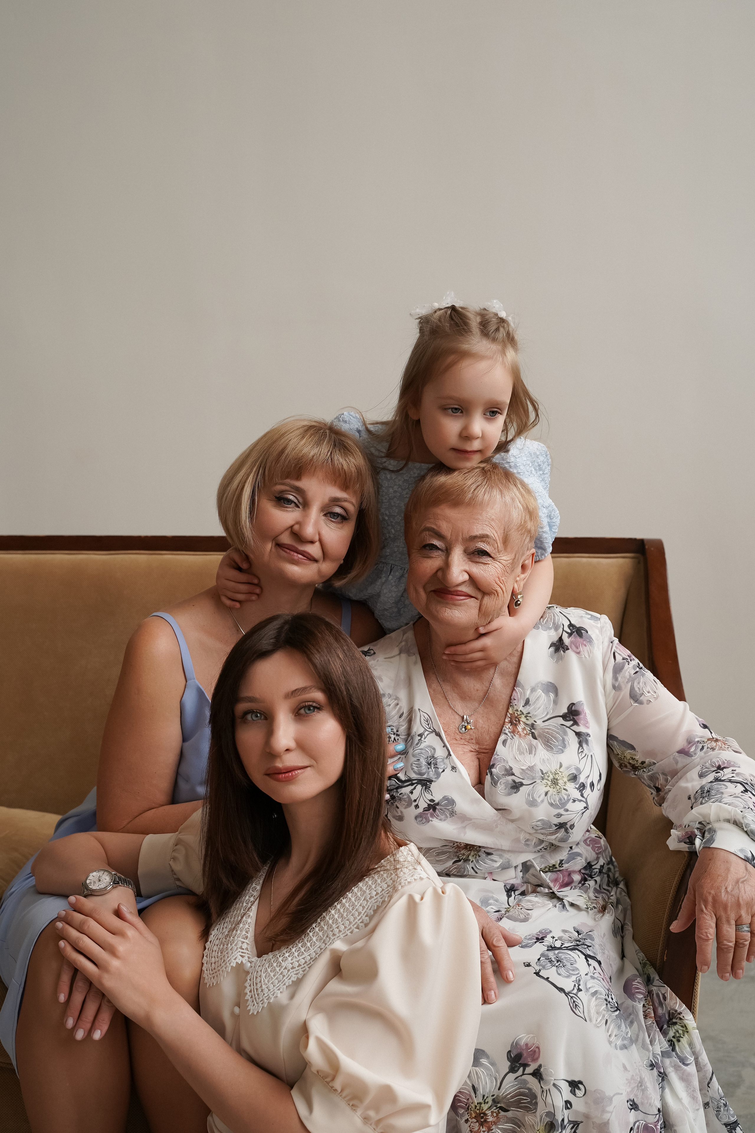 4 поколения. Фотограф Алина Филимонова Тверь