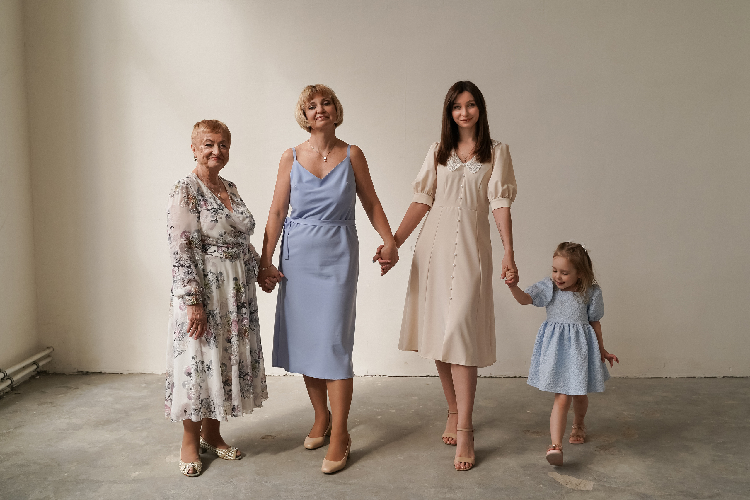 4 поколения. Фотограф Алина Филимонова Тверь