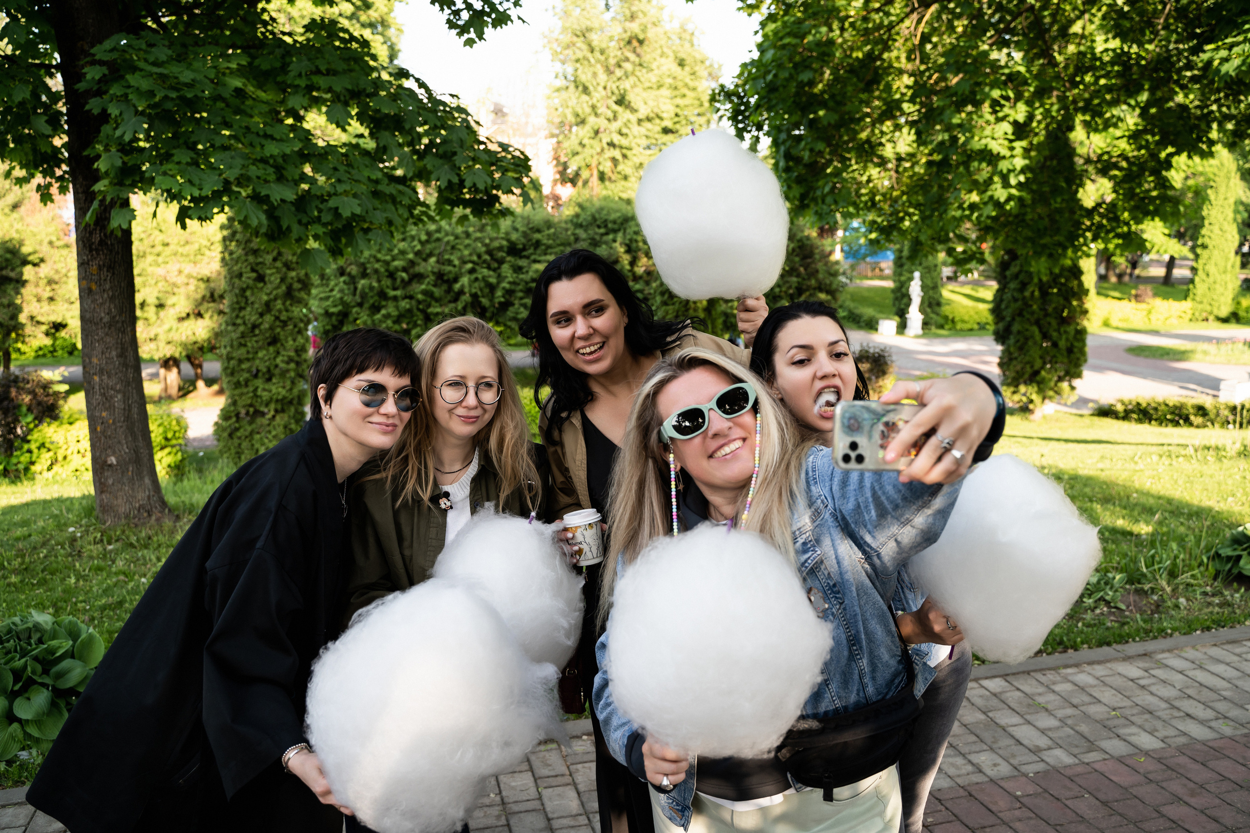 Прогулка с подругами. Фотограф Алина Филимонова Тверь