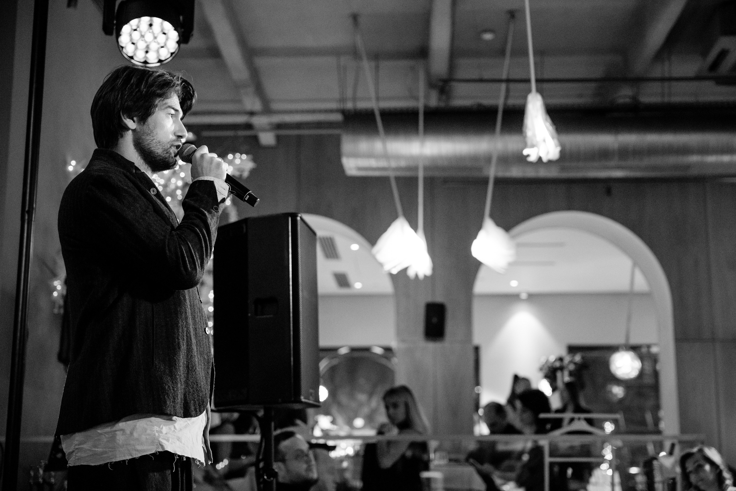 Литературный вечер «Libra». Репортажный фотограф в Москве Саша Дружинина