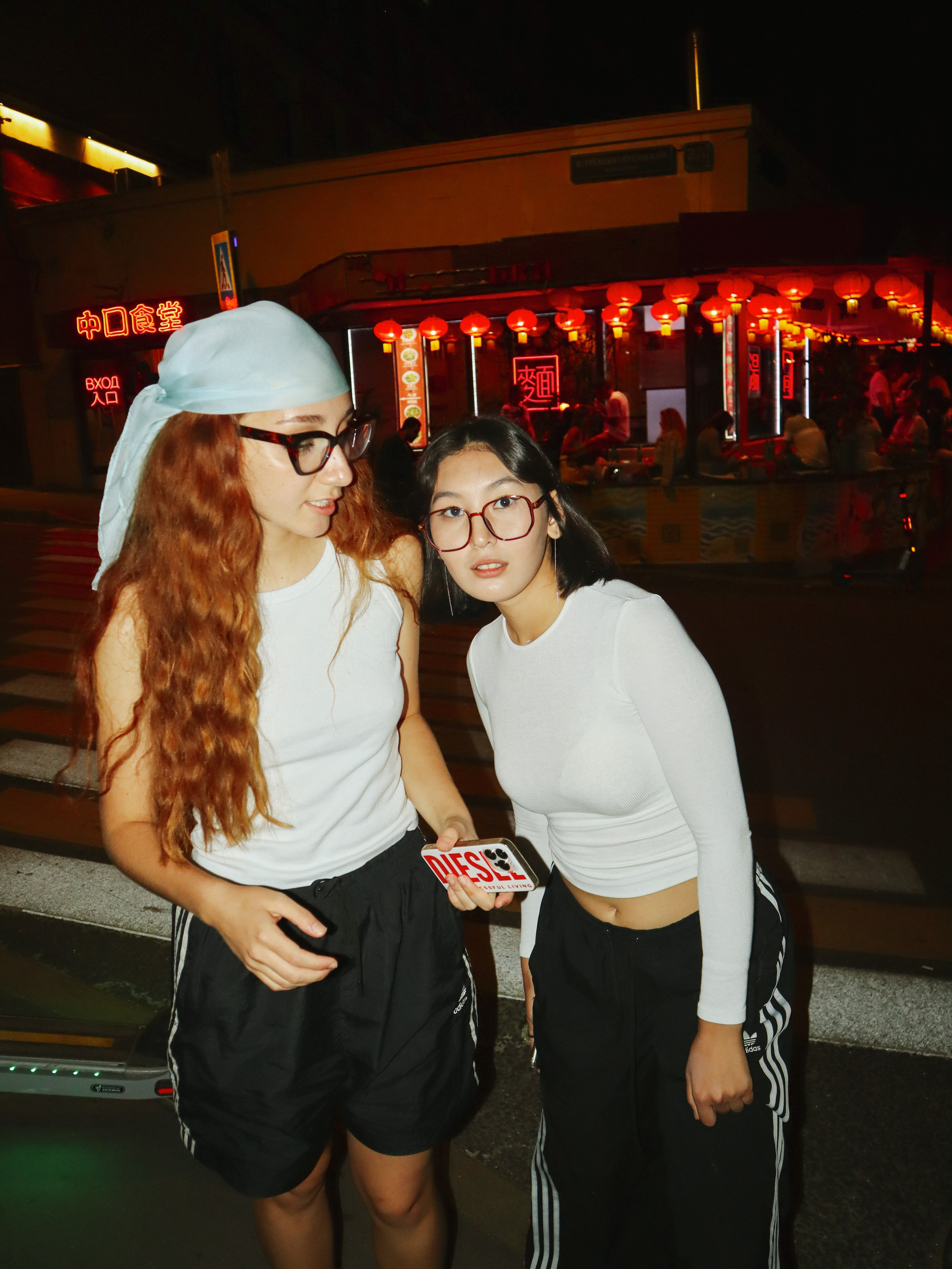 Диана и Диля. Портретный и свадебный фотограф в Москве Александра