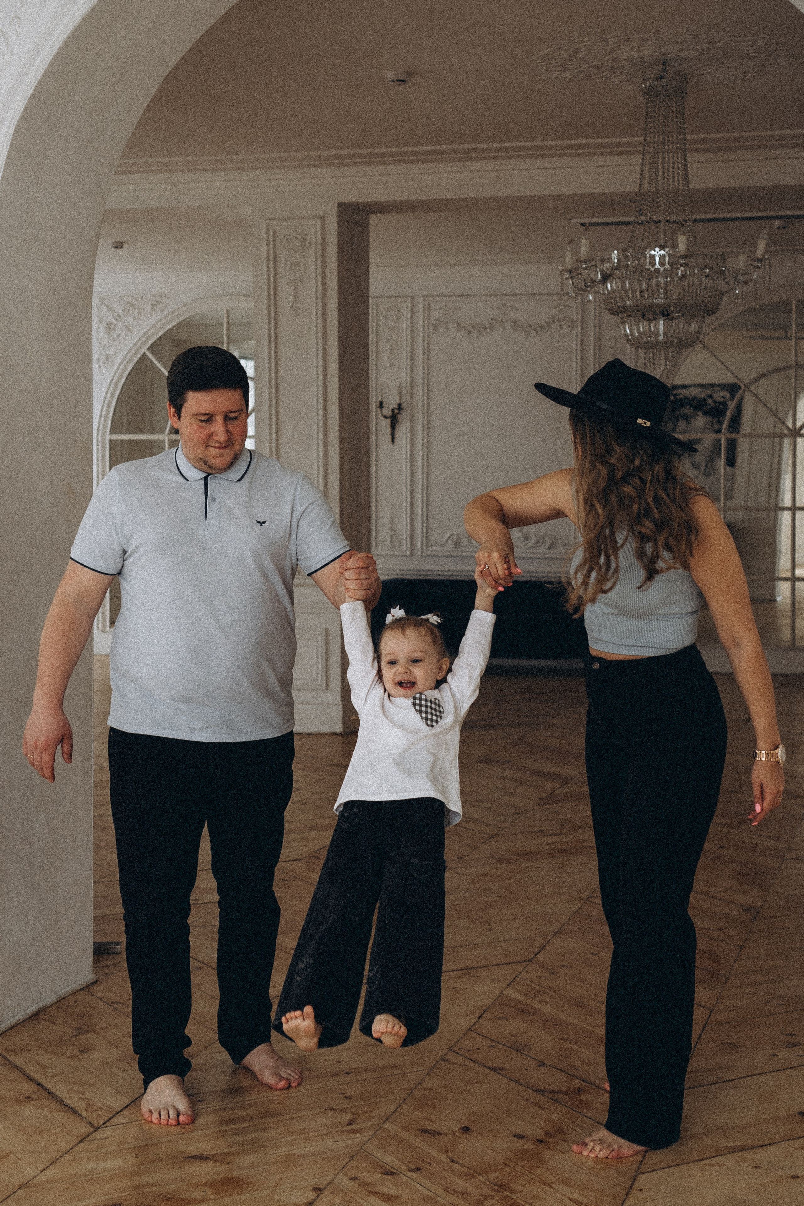 Семейная история в студии. Профессиональный фотограф, Санкт-Петербург — Виктория Богомолова