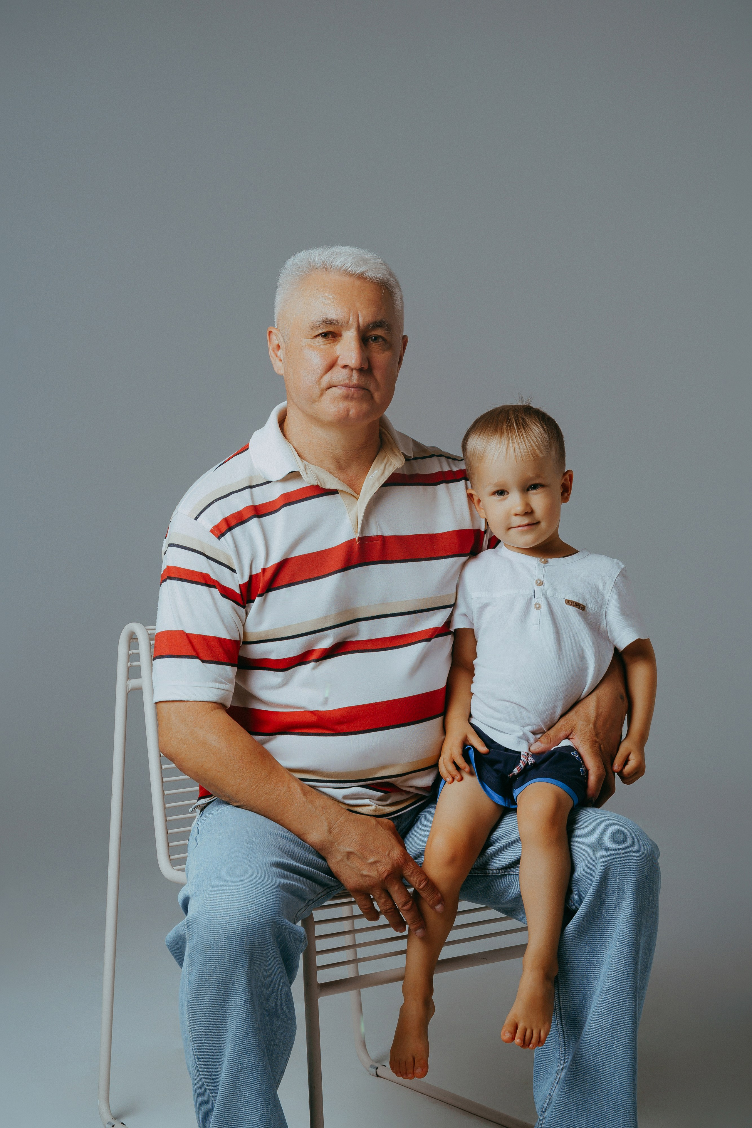 Семейная съёмка в студии. Фотограф Алексей Кутырёв