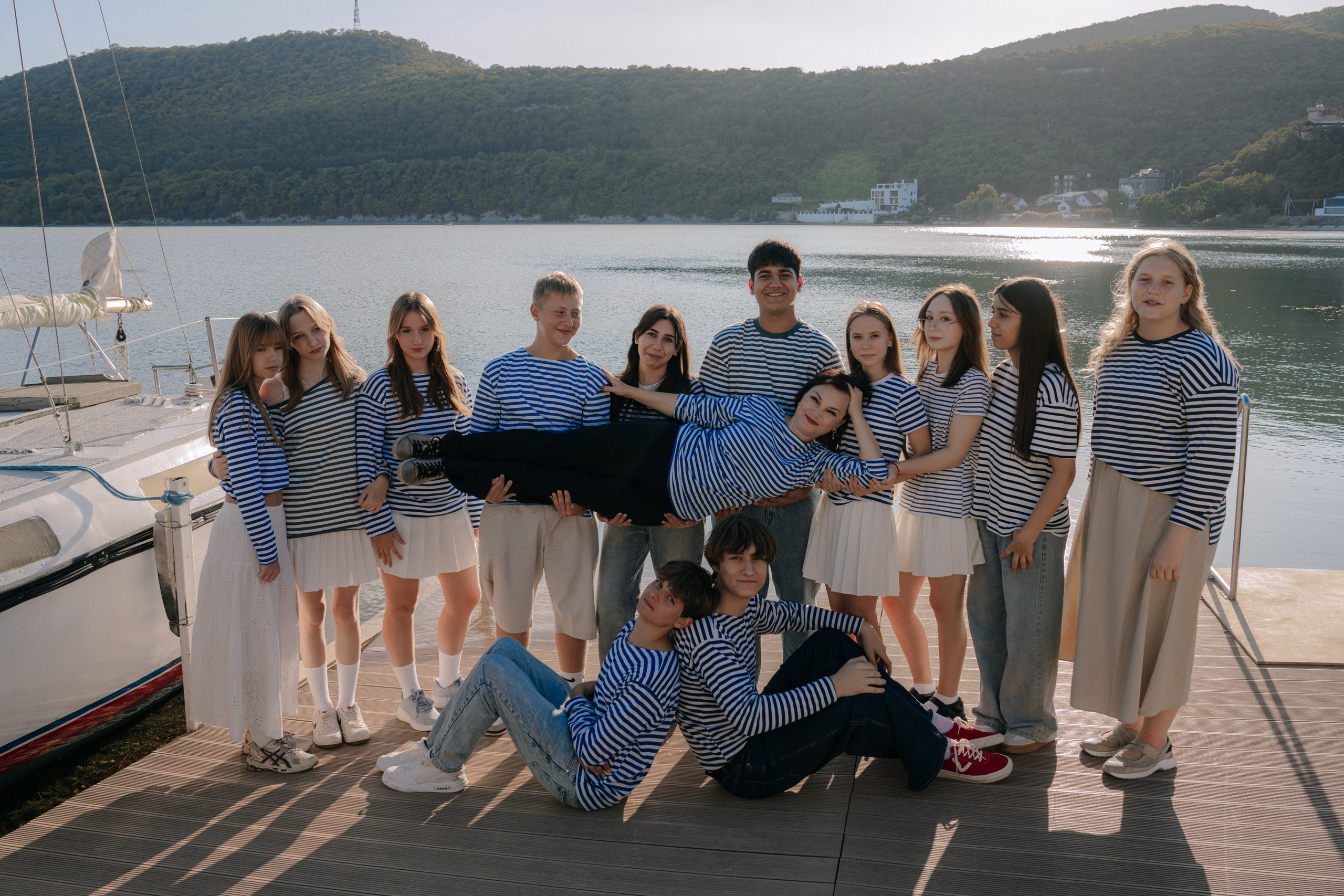 Абрау Селинг- старшая школа. Выпускные альбомы Натальи Бутко: Новороссийск, Анапа, Геленджик