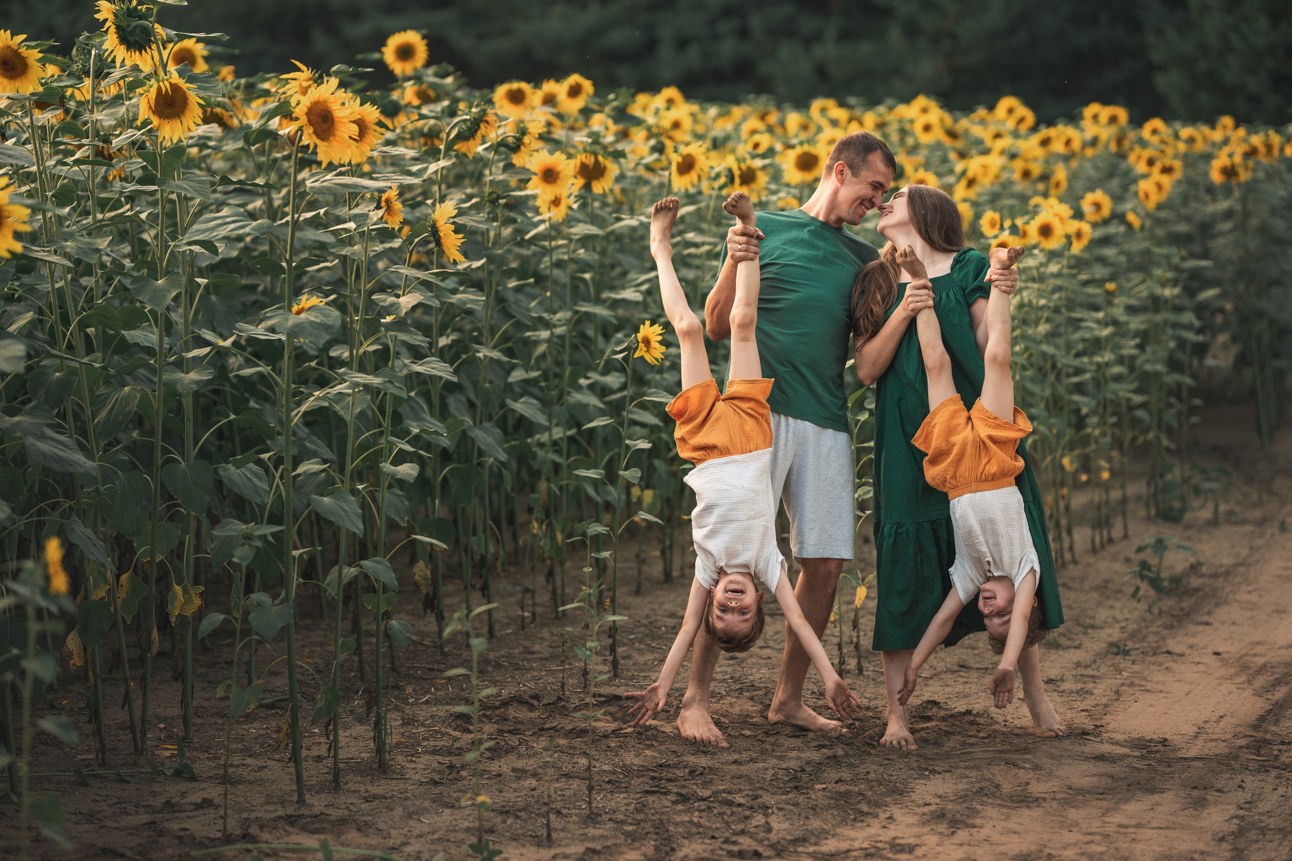 ПОДСОЛНУХИ. Семья Елизаветы. Фотограф Марта Козел. Гродно, Беларусь