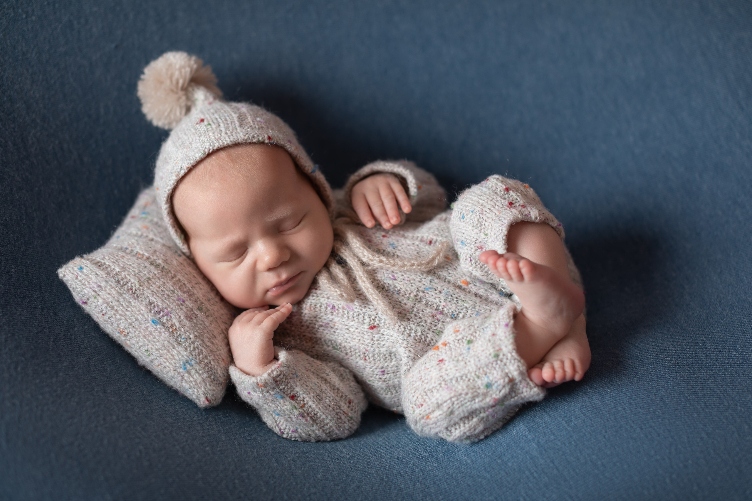 PH @bestmoments_newborn. Retoucher Aleksmokh