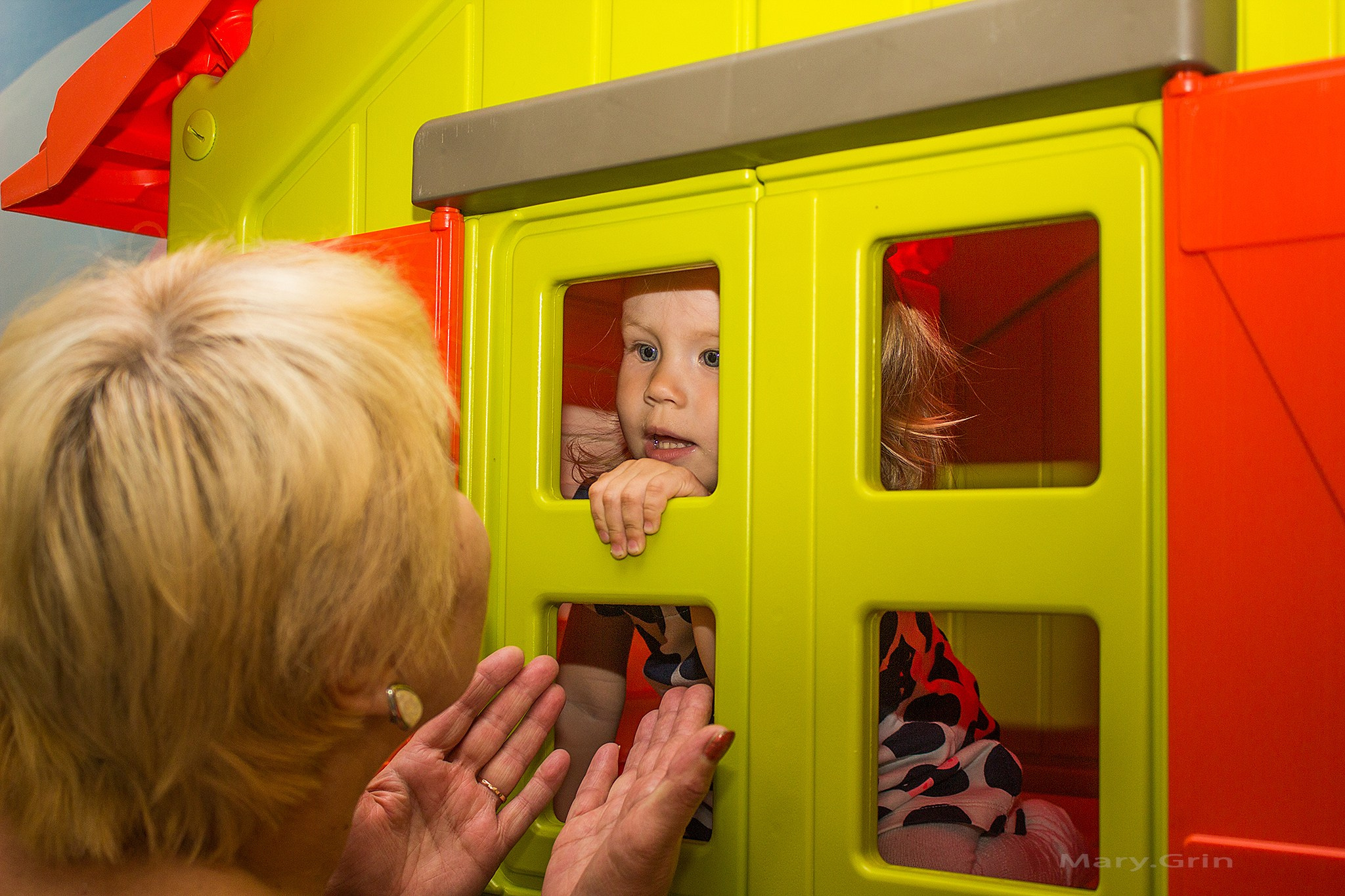 День рождения в стиле свинки Пеппа в Изумрудном городе. Детский и семейный фотограф, фотограф мероприятий Нижний Новгород