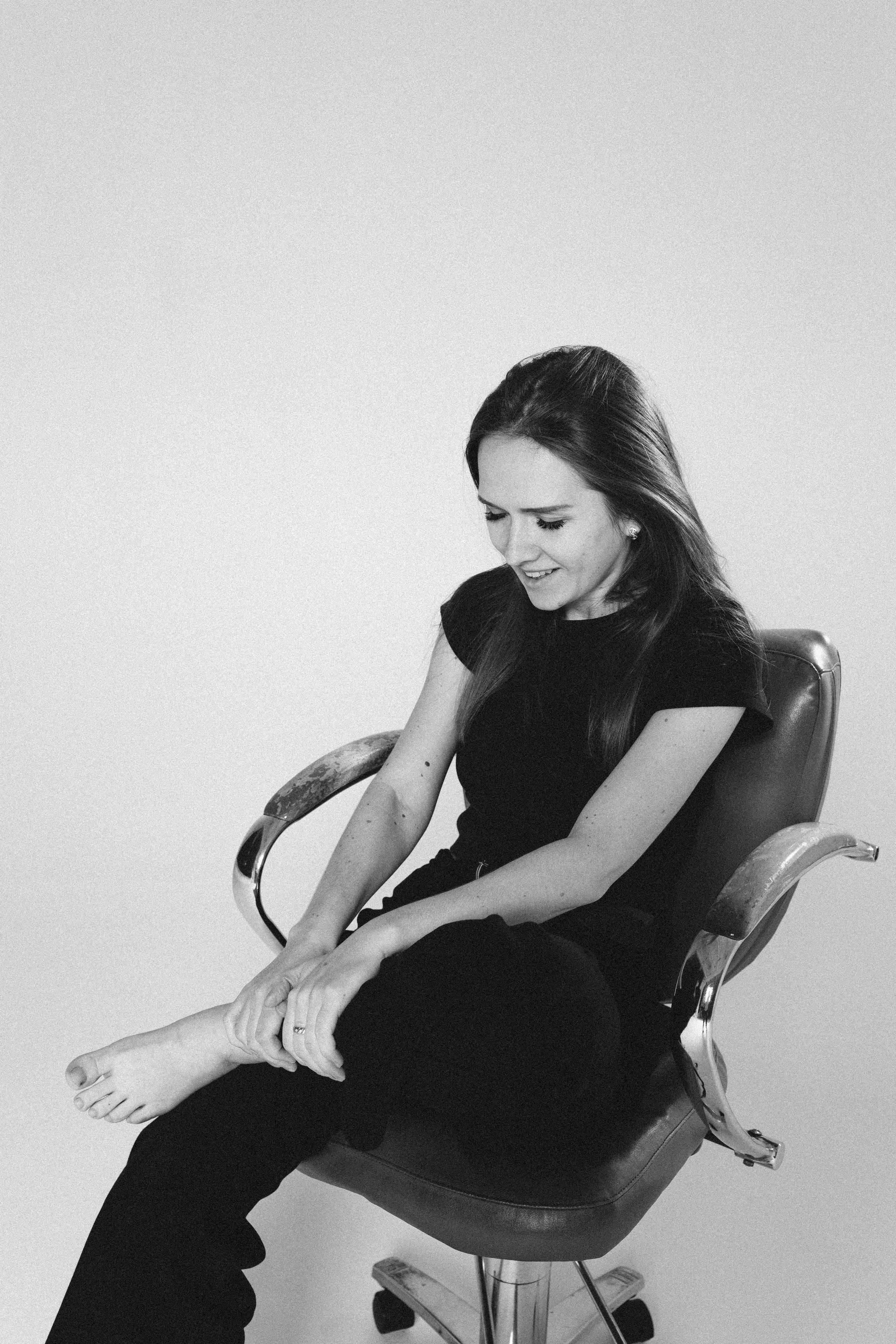 Чёрно-белый минимализм. Lifestyle семейный и детский фотограф в Омске Иванова Екатерина