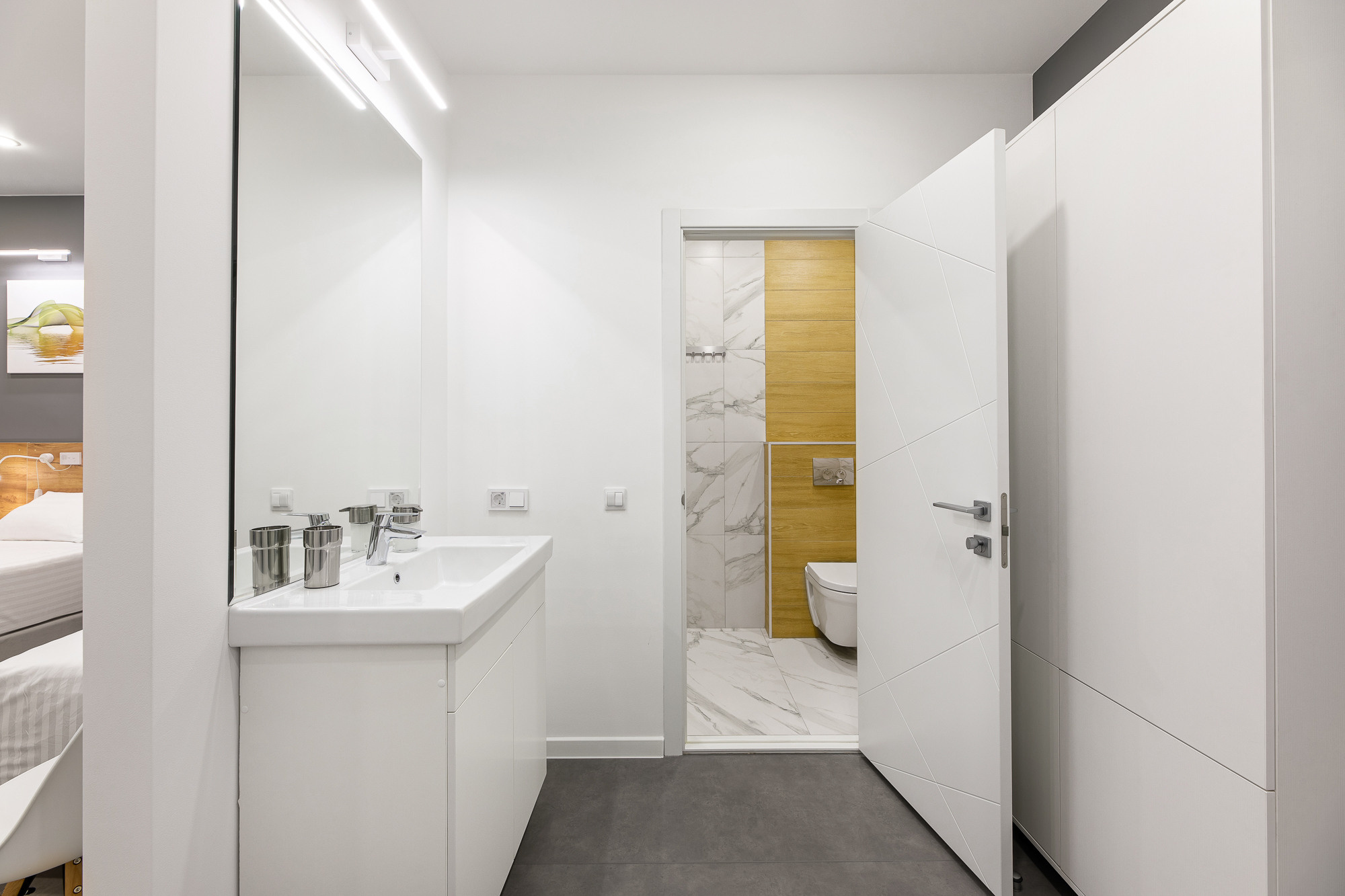 Renatphoto-Интерьерный фотограф Ренат Хисматулин в Краснодарском крае. Профессиональная фотосъёмка интерьеров, предметная фотосессия еды для меню г. Анапа