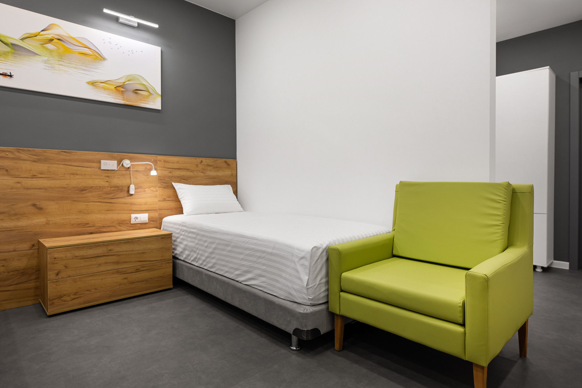 Renatphoto-Интерьерный фотограф Ренат Хисматулин в Краснодарском крае. Профессиональная фотосъёмка интерьеров, предметная фотосессия еды для меню г. Анапа