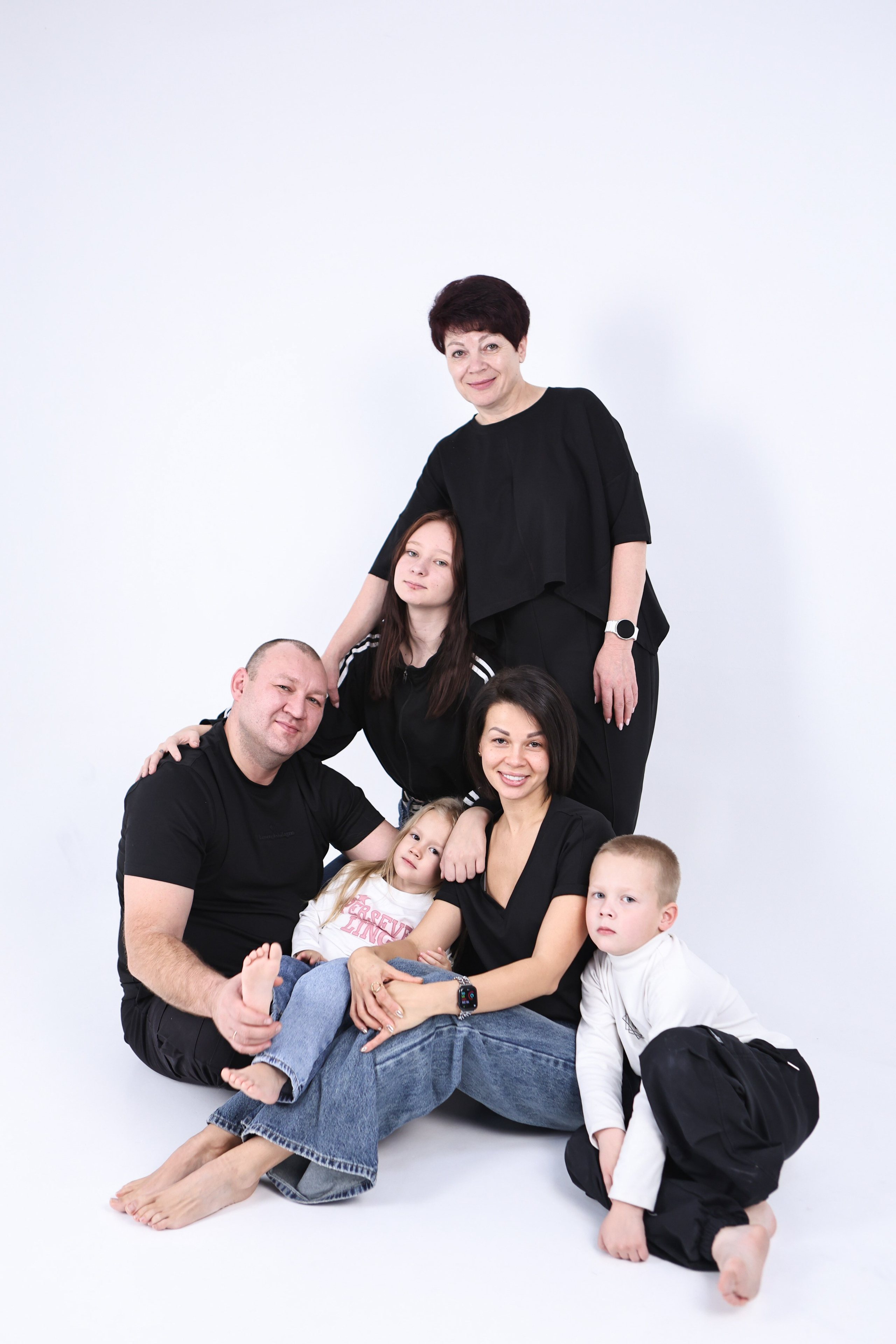 Ноябрь 2024 (в фотостудии). Фотограф Евгения Лондкевич