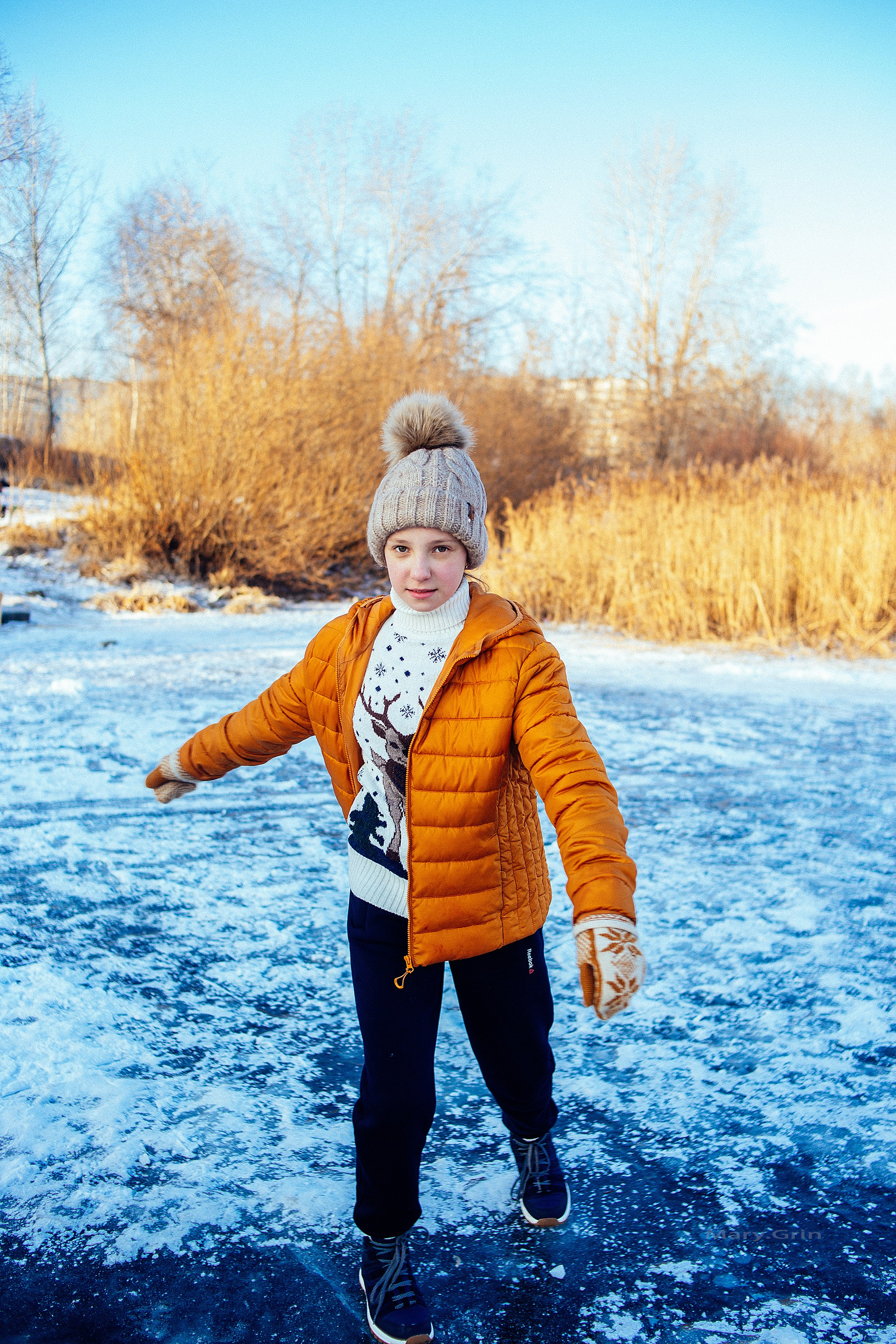 Зимняя фотопрогулка на мещерском озере с мандаринами. Детский и семейный фотограф, фотограф мероприятий Нижний Новгород