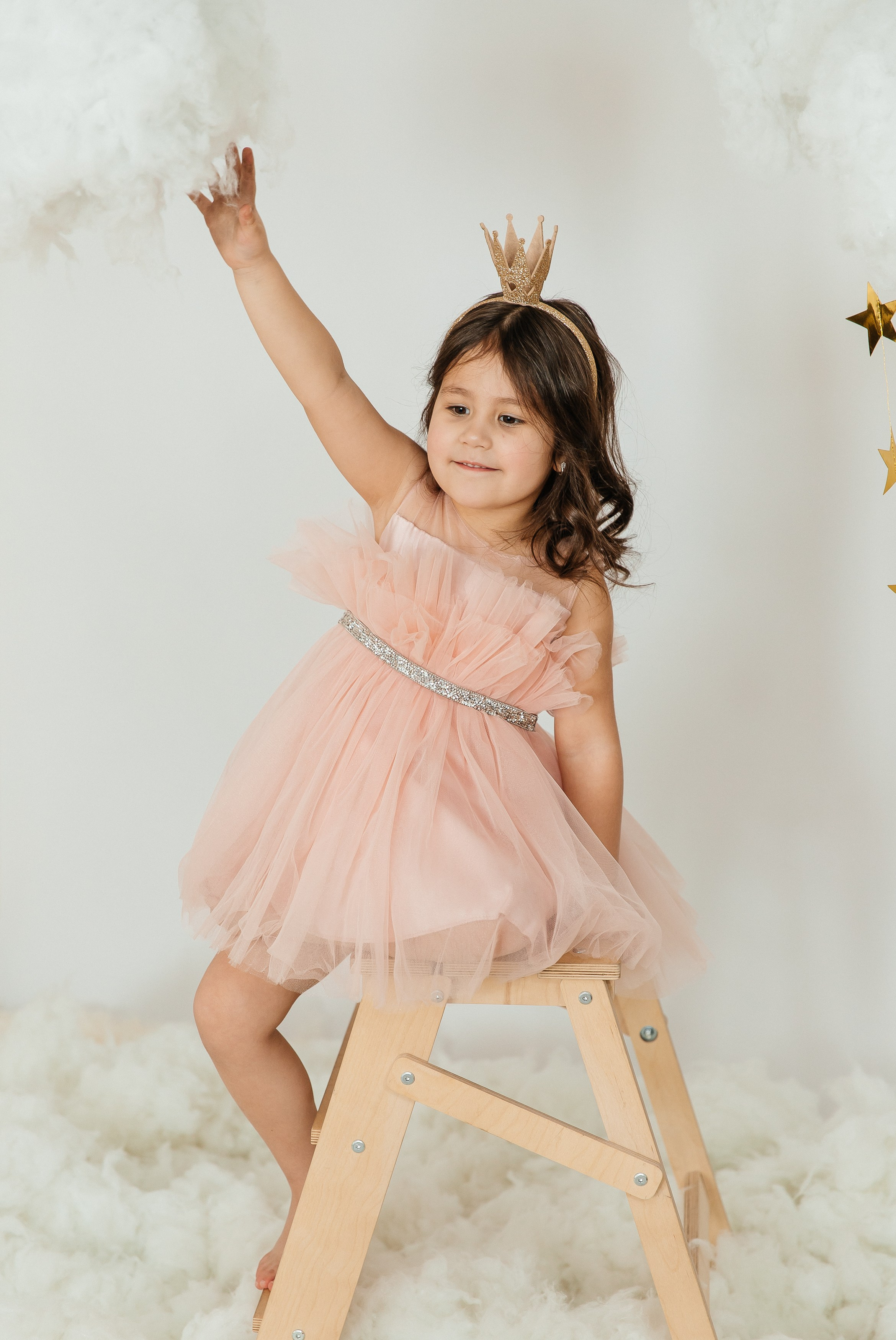 Маюша и Милаша в облаках. Воронистая Анастасия. Фотограф Якутия, Томпонский район