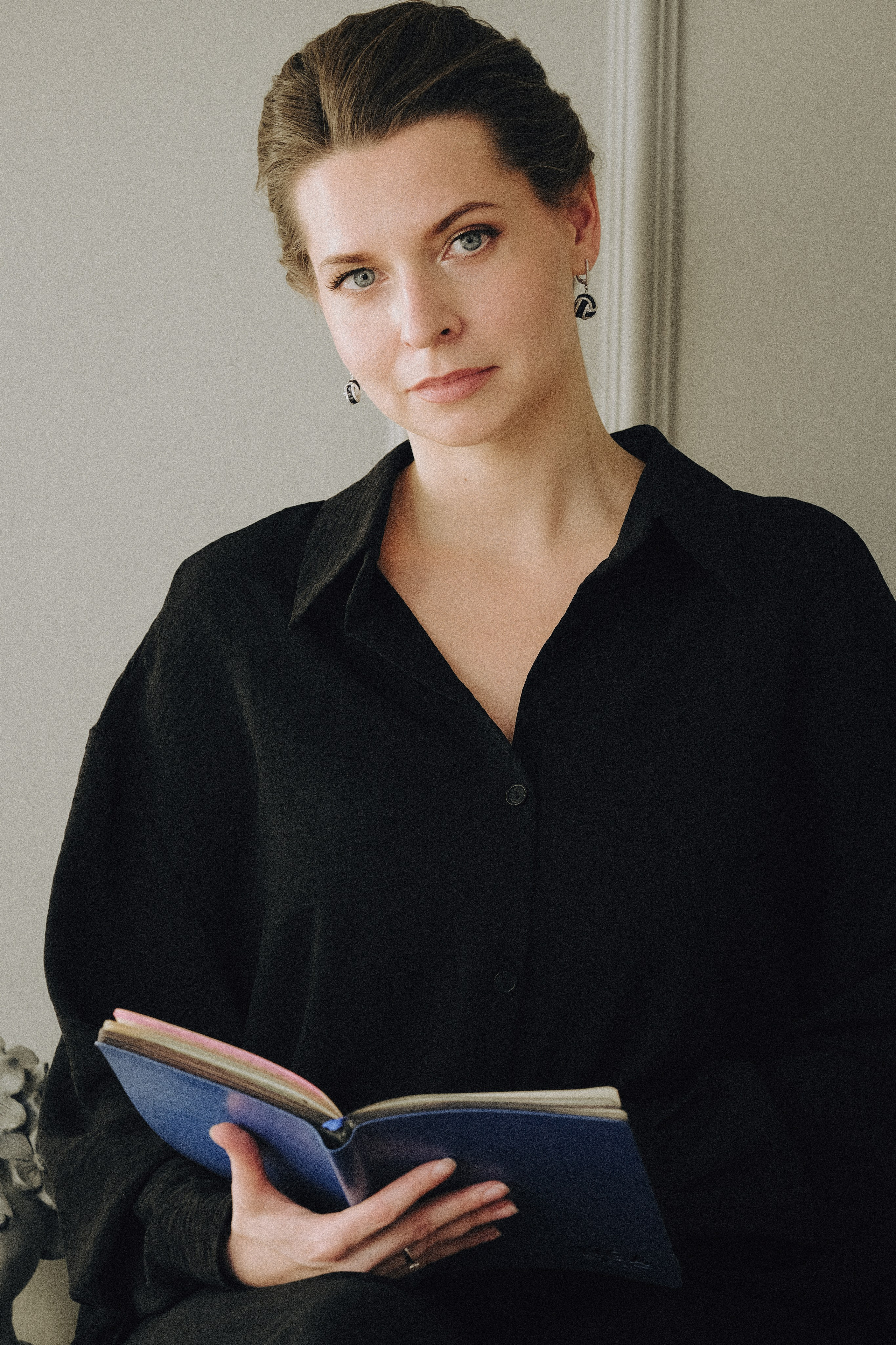 ФОТОСЕСИИЯ В СТУДИИ ДЛЯ ДЕВУШКИ ПСИХОЛОГА. Профессиональный фотограф, Санкт-Петербург — Виктория Богомолова