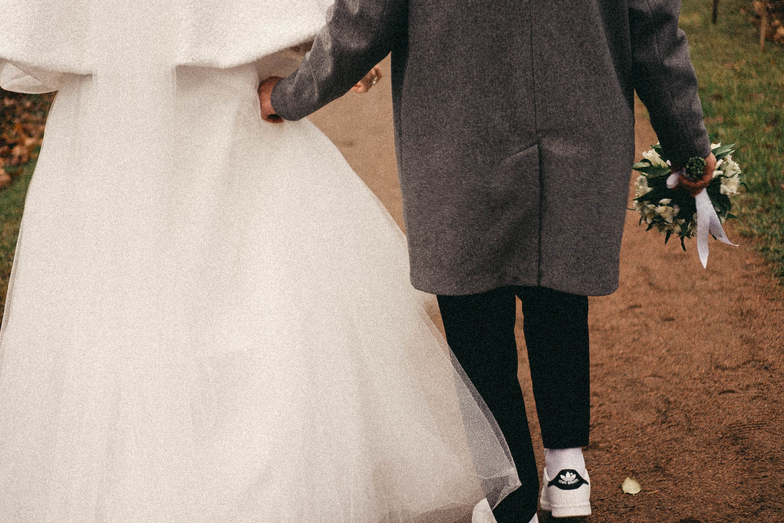 СВАДЕБНАЯ СЬЕМКА ПАРЫ В ГОРОДЕ ПУШКИН В ПАРКЕ ЕКАТЕРИНЕНСКОМ В НОЯБРЕ. Профессиональный фотограф, Санкт-Петербург — Виктория Богомолова