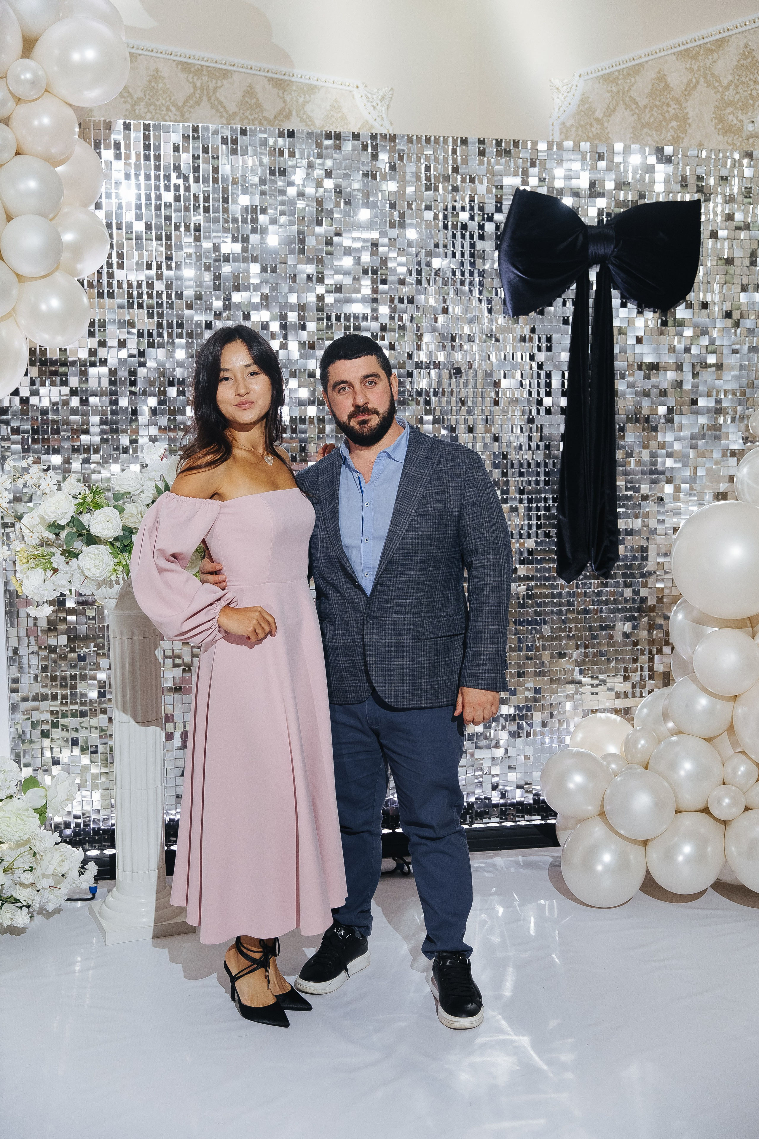 Ани и Назели. 35&5 День рождения, «Янтарь». Фотограф в Красноярске Надежда Воскресенская