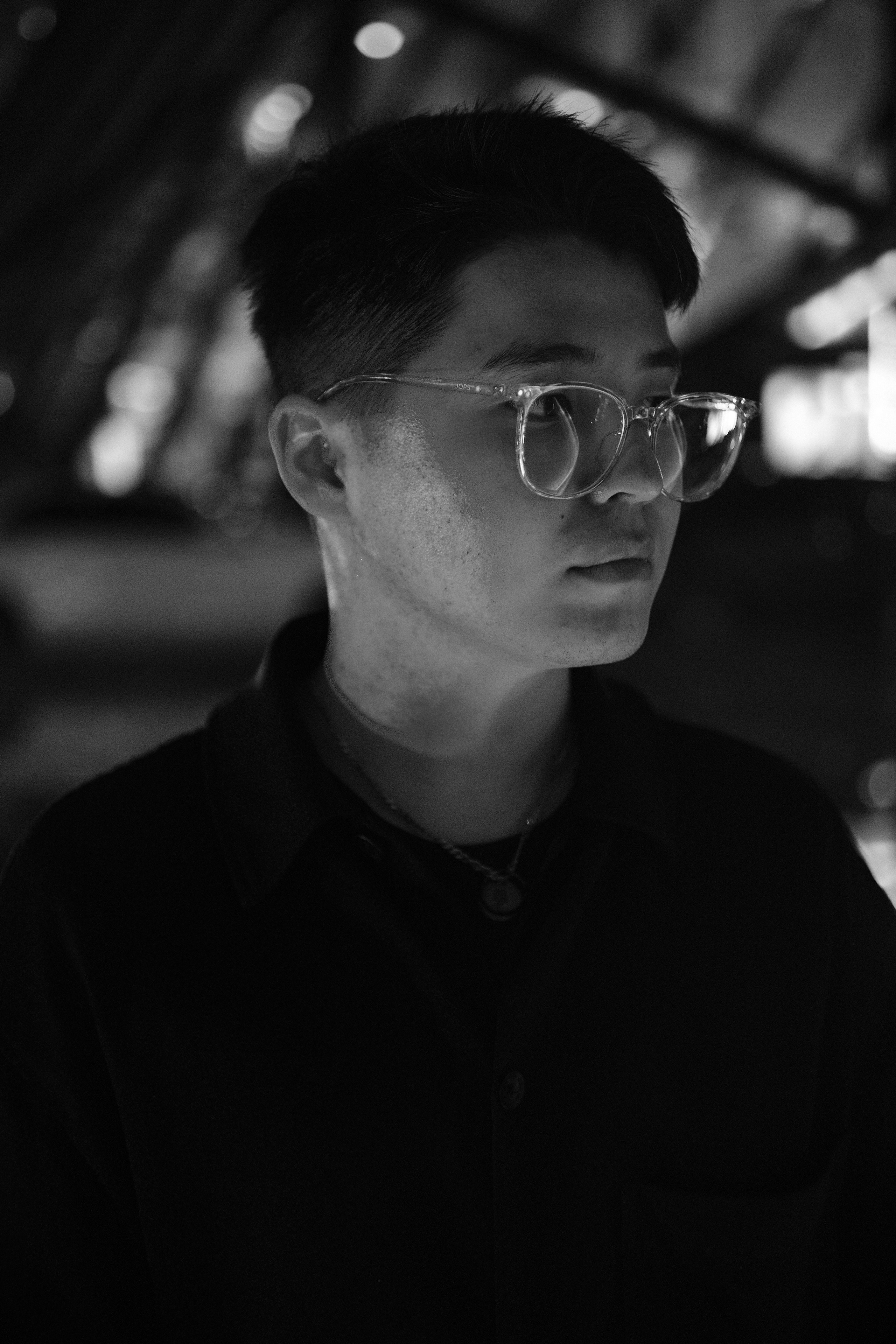 Портреты. Портреты и репортажные съемки с душой: ваш уникальный момент в объективе Руфата, профессионального фотографа Алматы