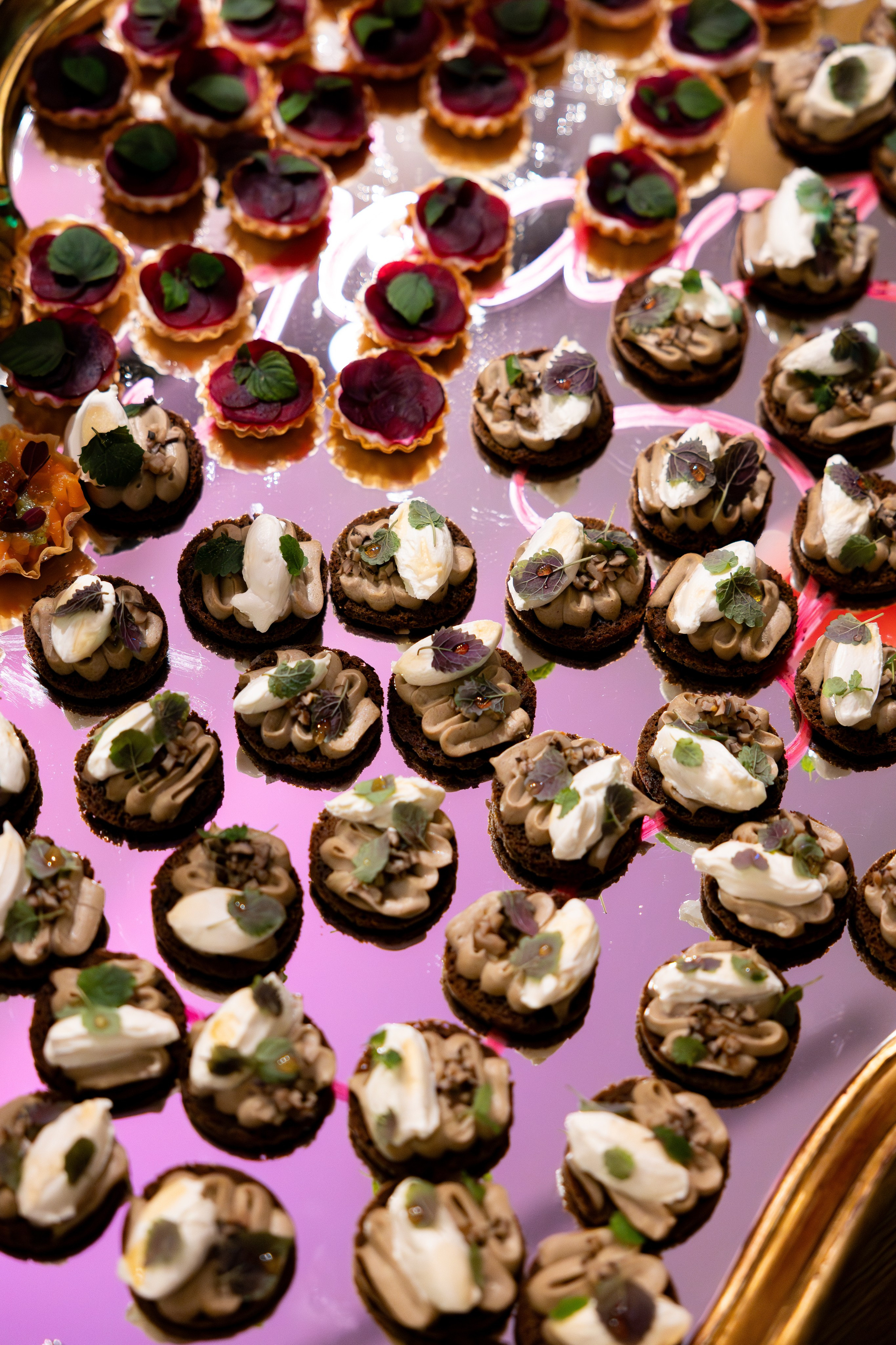 НЕ классический гастрономический ужин Gastrodvor. Дженбаз Павел — фотограф в Ялте