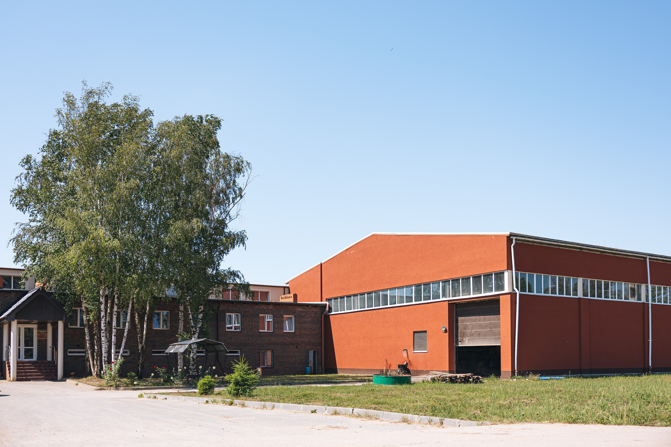 BKK. The content is a survey of the factory. KRIS KRUPINNIKOVA