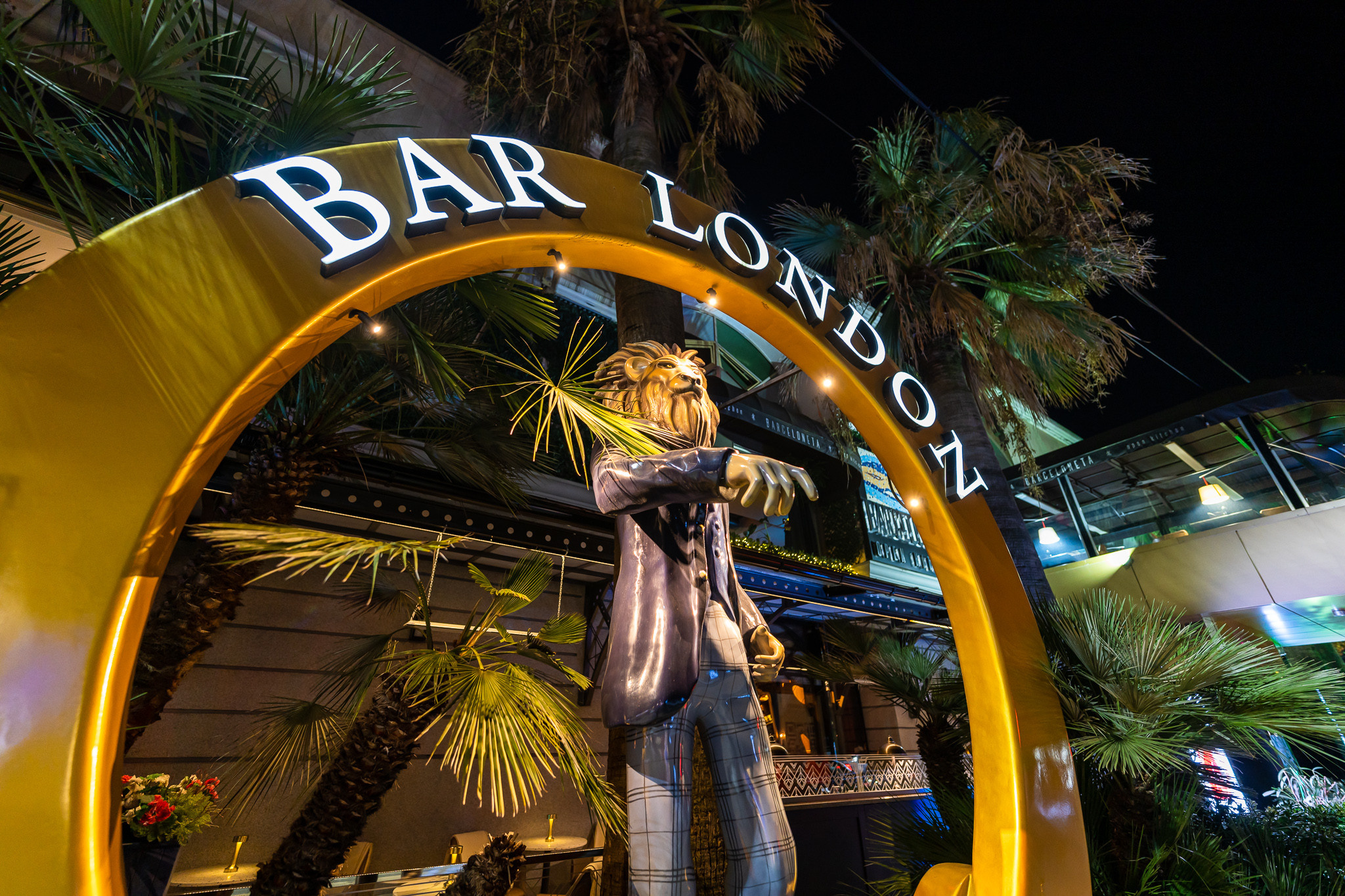 Бар London в Сочи