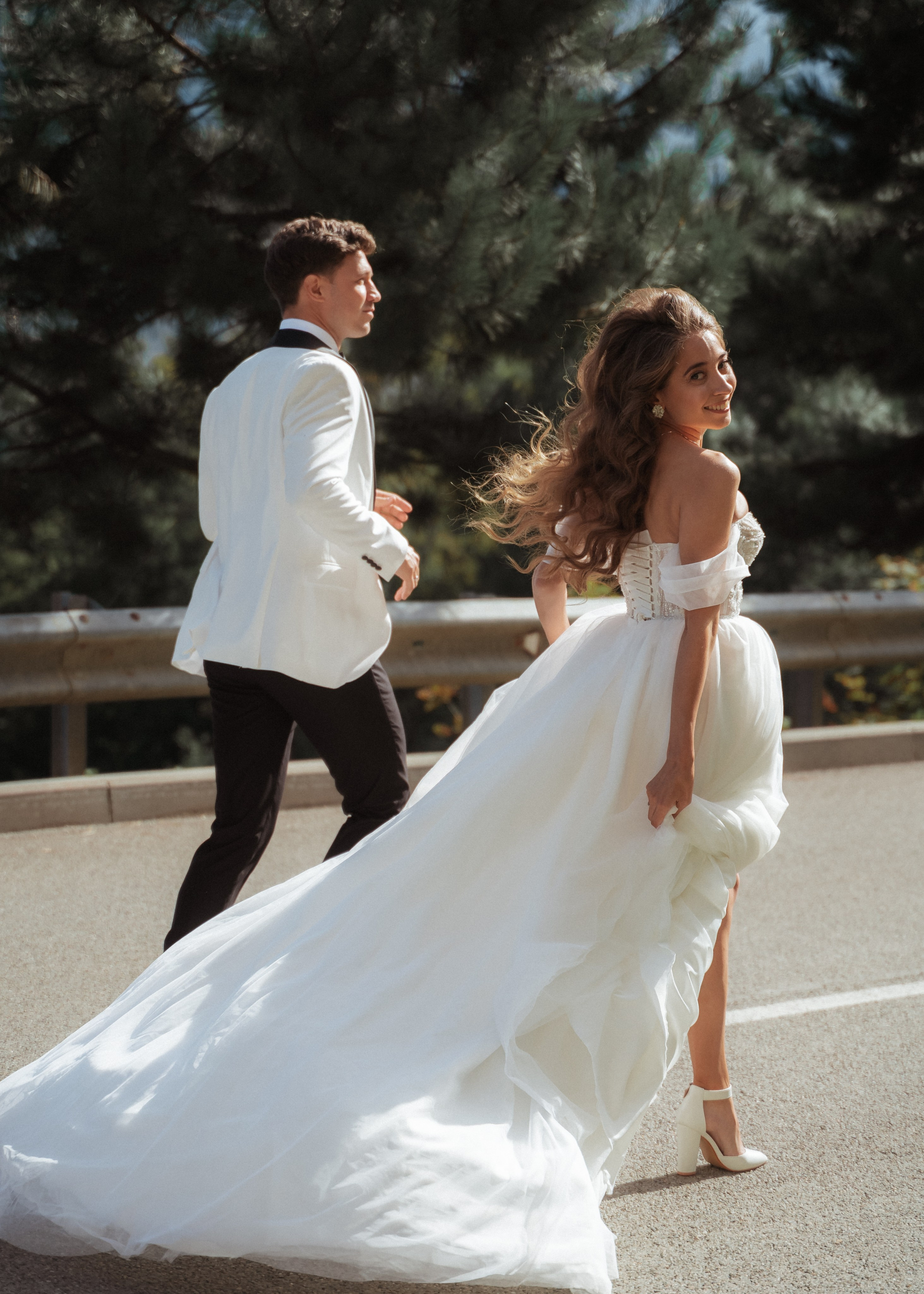 Свадебная фотосессия в Красной Поляне. Фотограф на Пхукете Максим